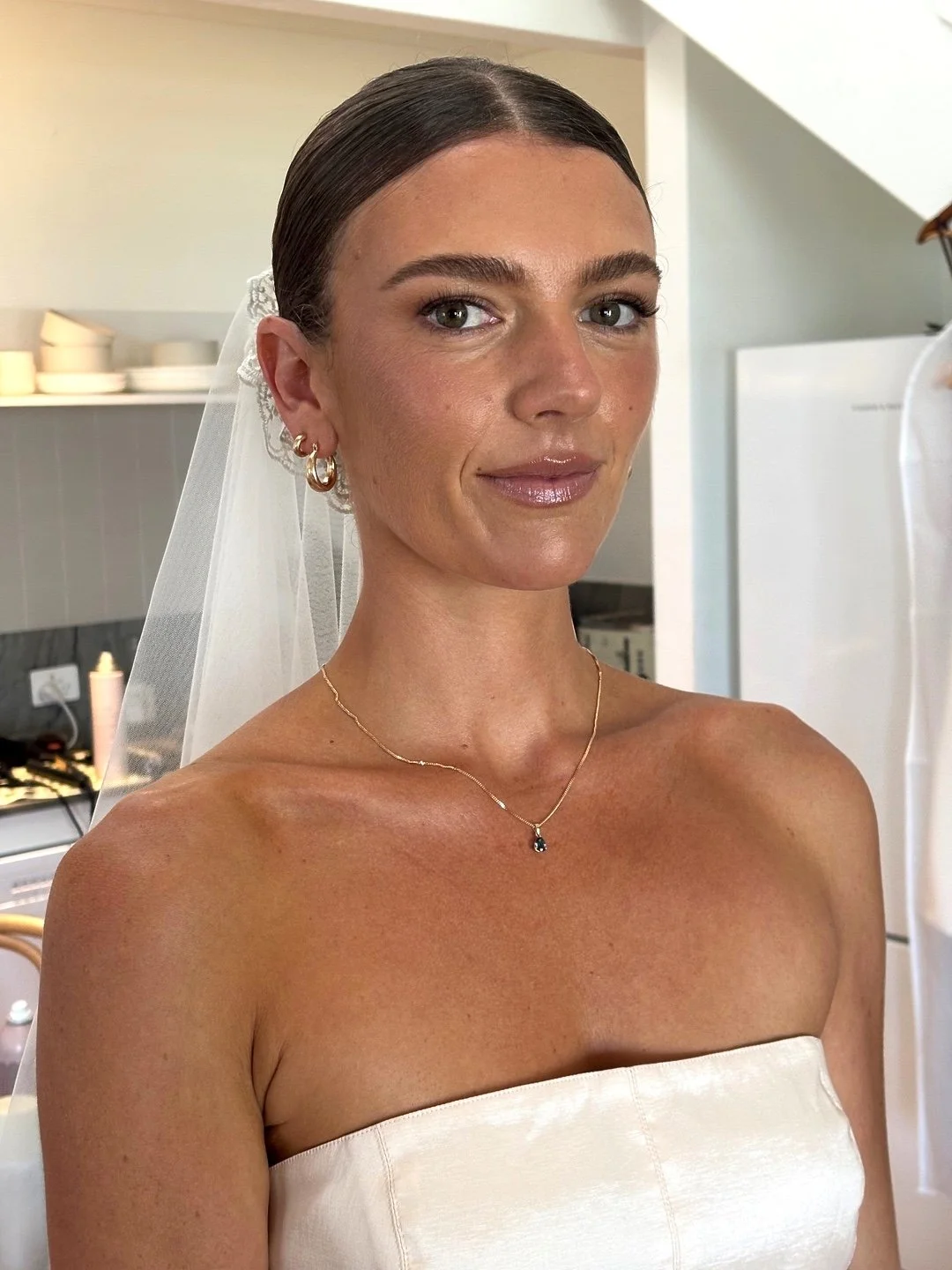 Beautiful bride Maddy on her wedding day. Makeup by @cedar_shoots
Muted, elevated and subtly bridal with natural radiant skin.