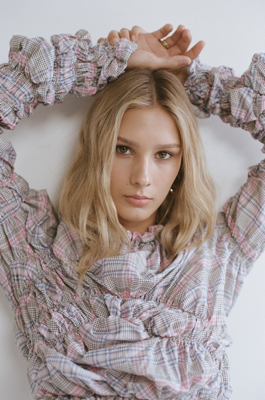 000034730020 Large.jpeg