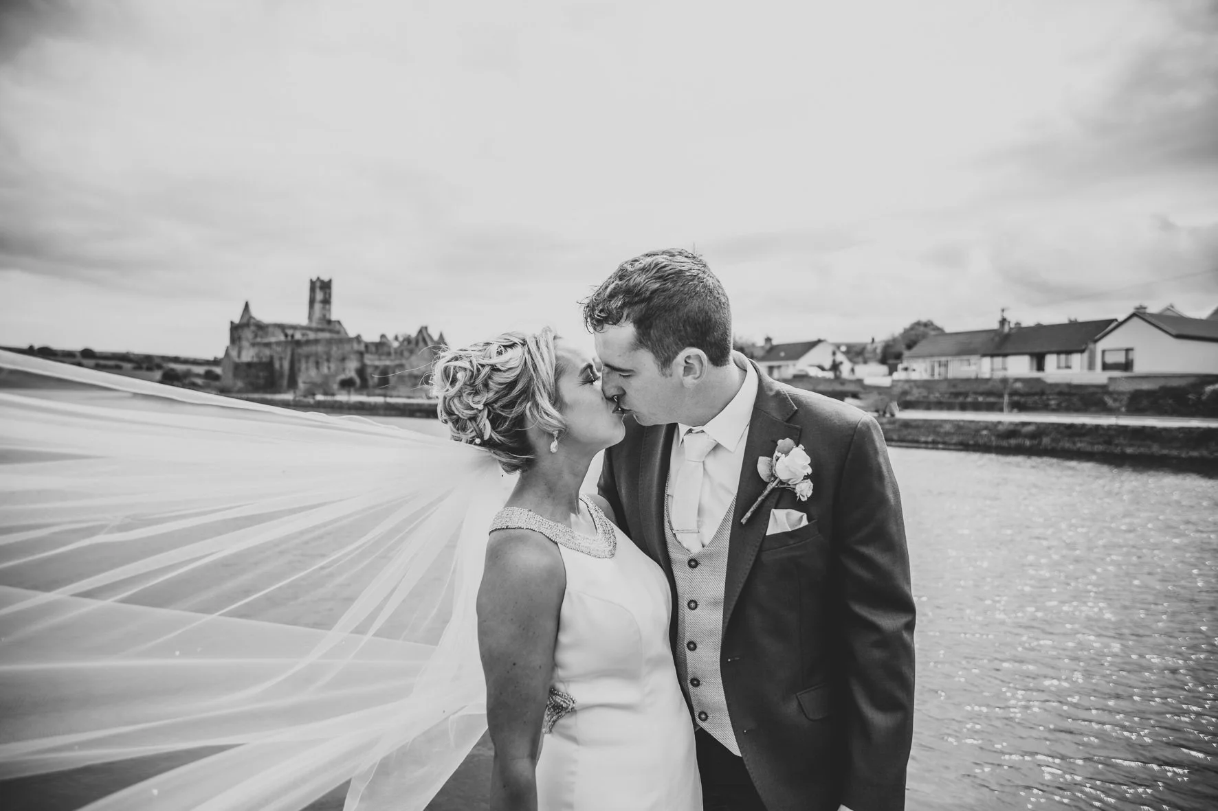 Fiona & John Joe LR-315.JPG