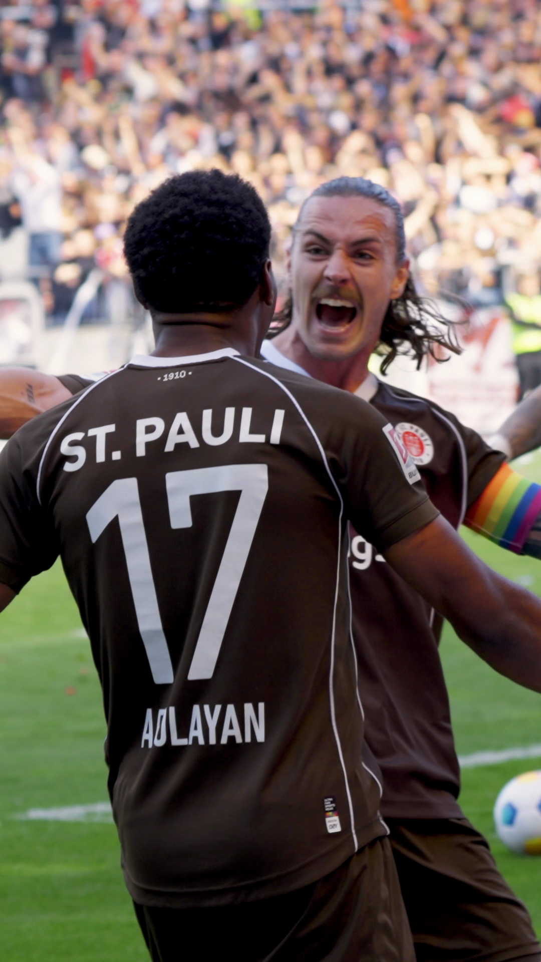 FC St. Pauli X Lichtblick, Social Media