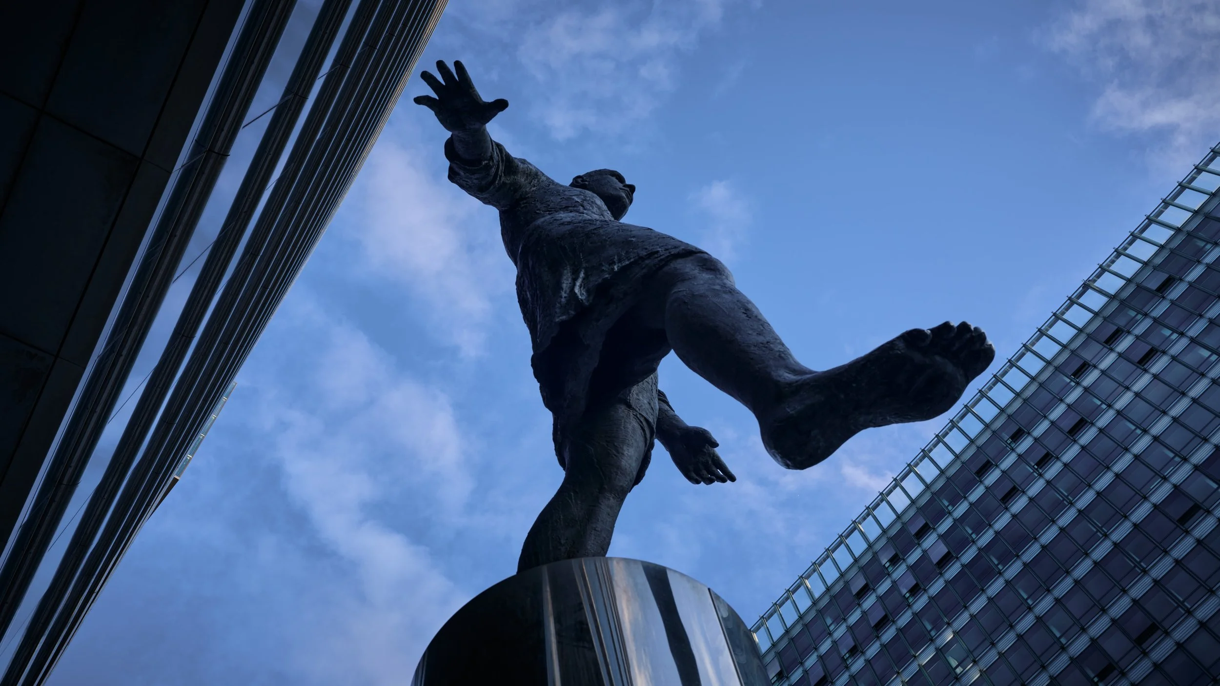 Stepping Forward Statue (Hanneke Beaumont), Brüssel
