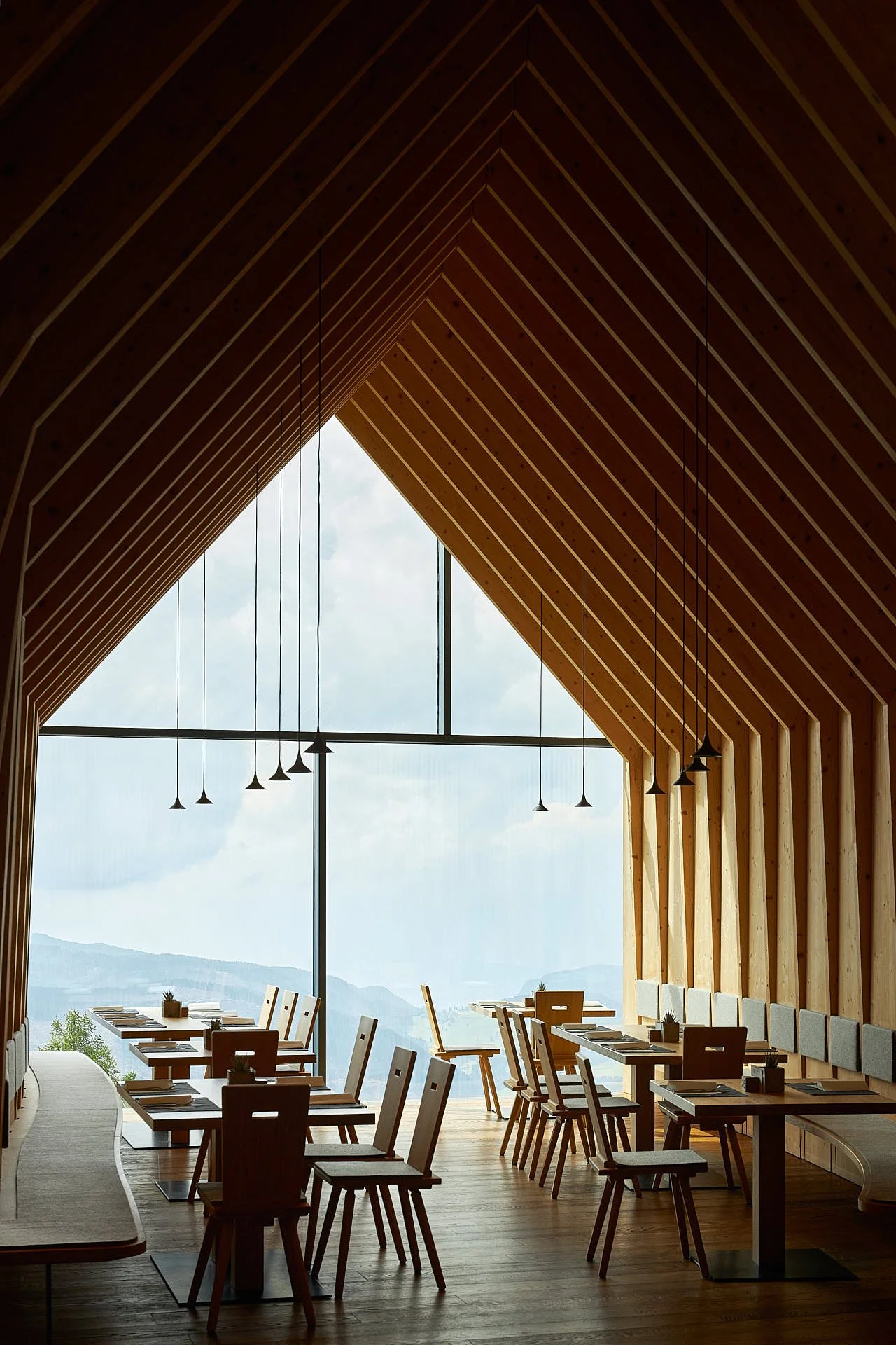 Interieuransicht Essbereich Restaurant Oberholz