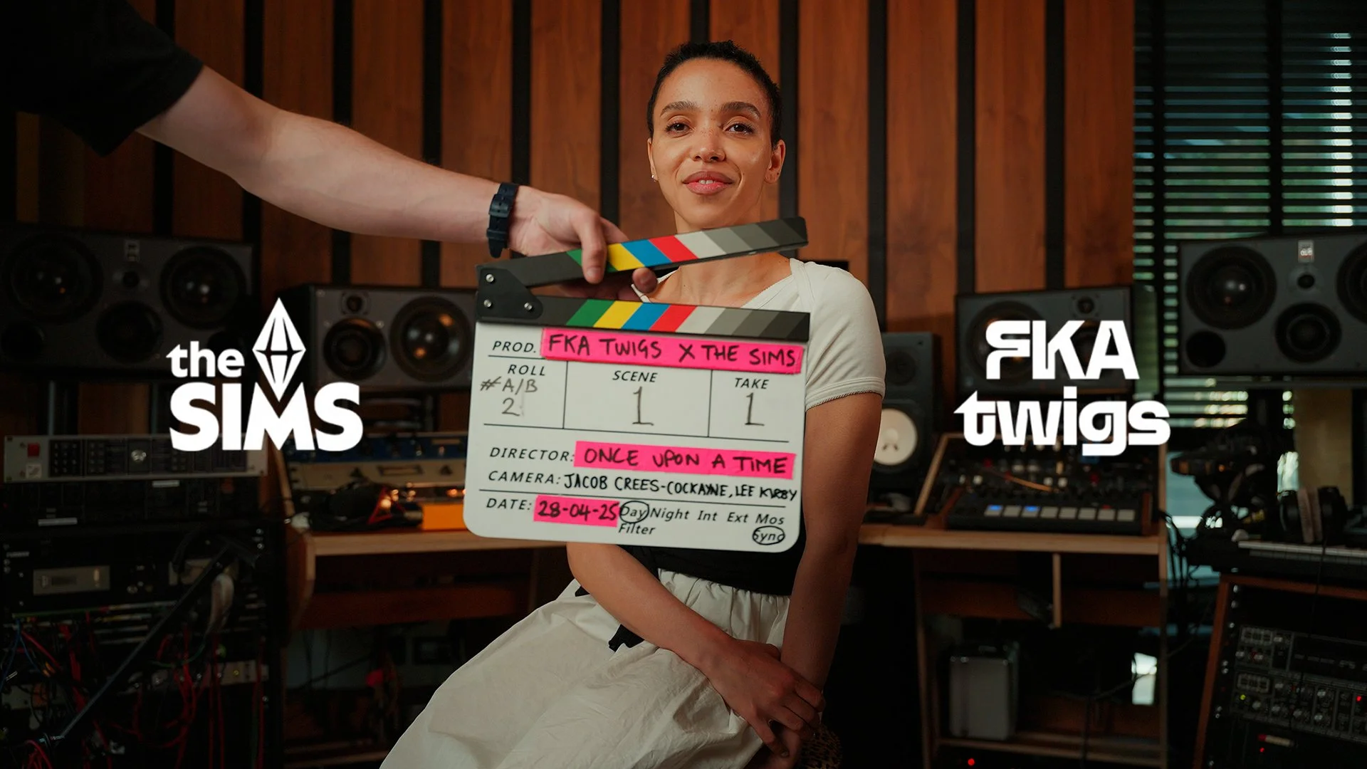 FKA TWIGS: THE SIMS™ 4 PROMO