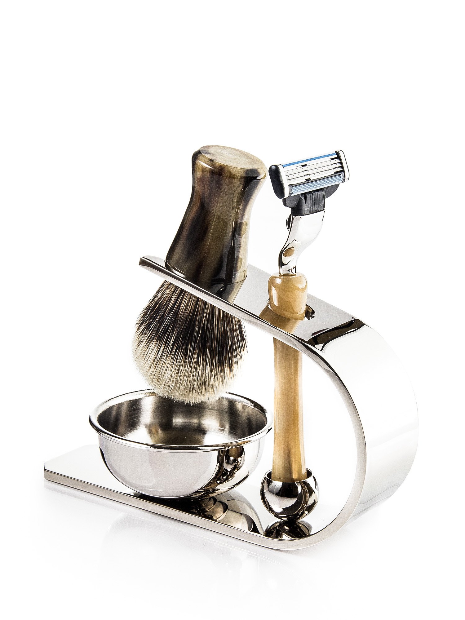 Genuine horn shaving set with Mach 3 razor