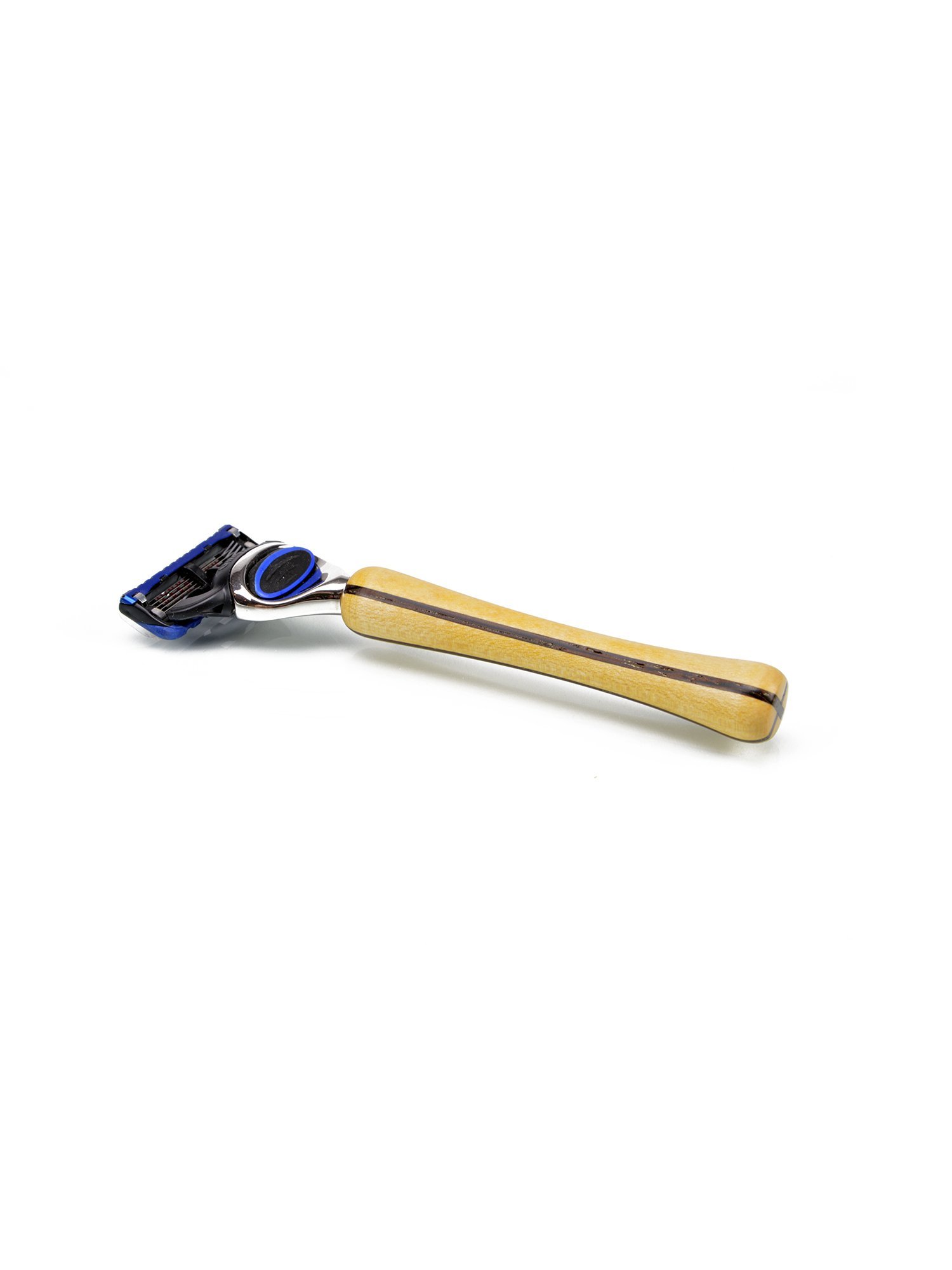 Maple and wenghe wood razor with Fusion blade