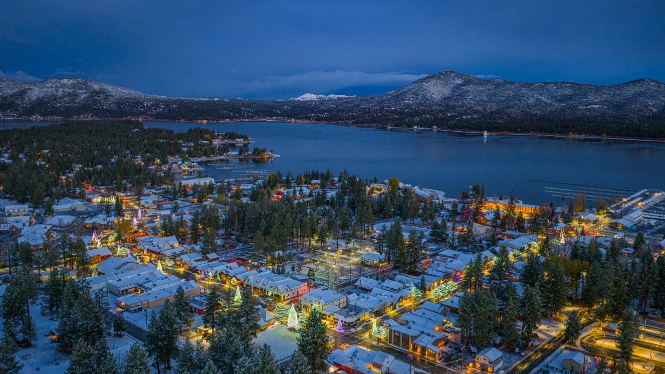 Snowy Village Horiz. - Prod-1.jpg