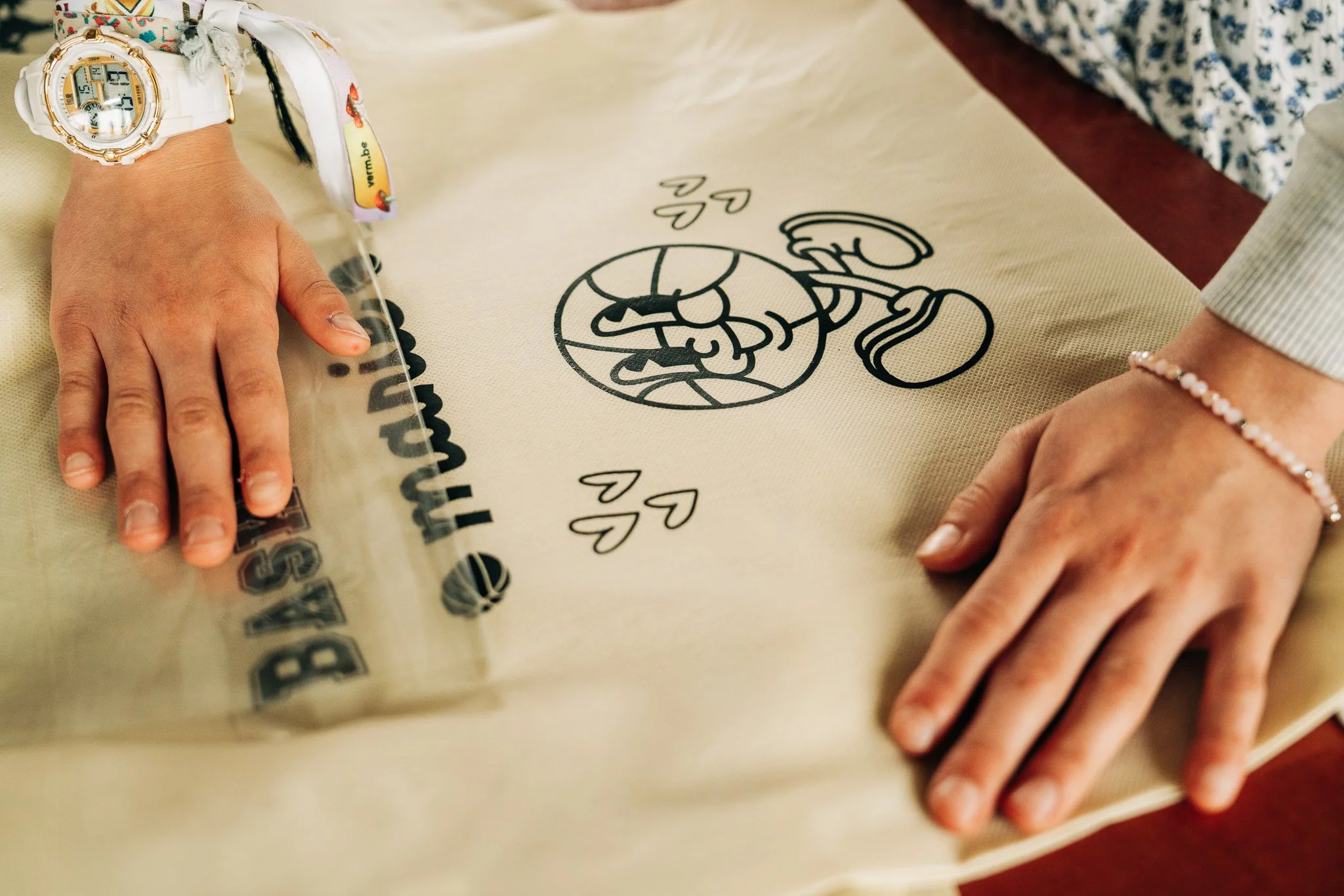 2026-04-15 Thope Oenderboane Loppem Totebags (31 van 32).jpg