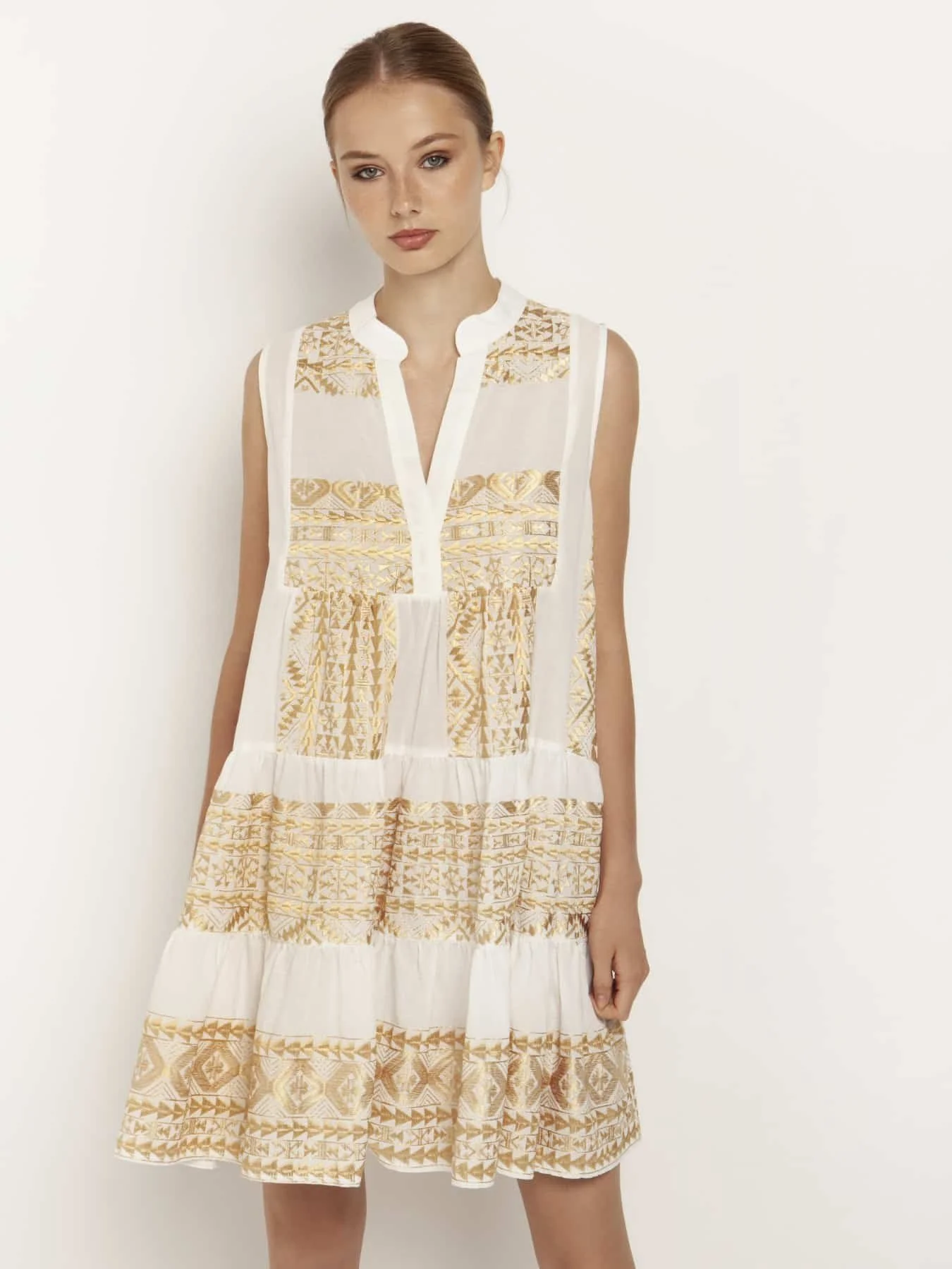 sachin and babi light blue dress Elan | Luxury Lawn 25 | ALARA (EL25-12 B)