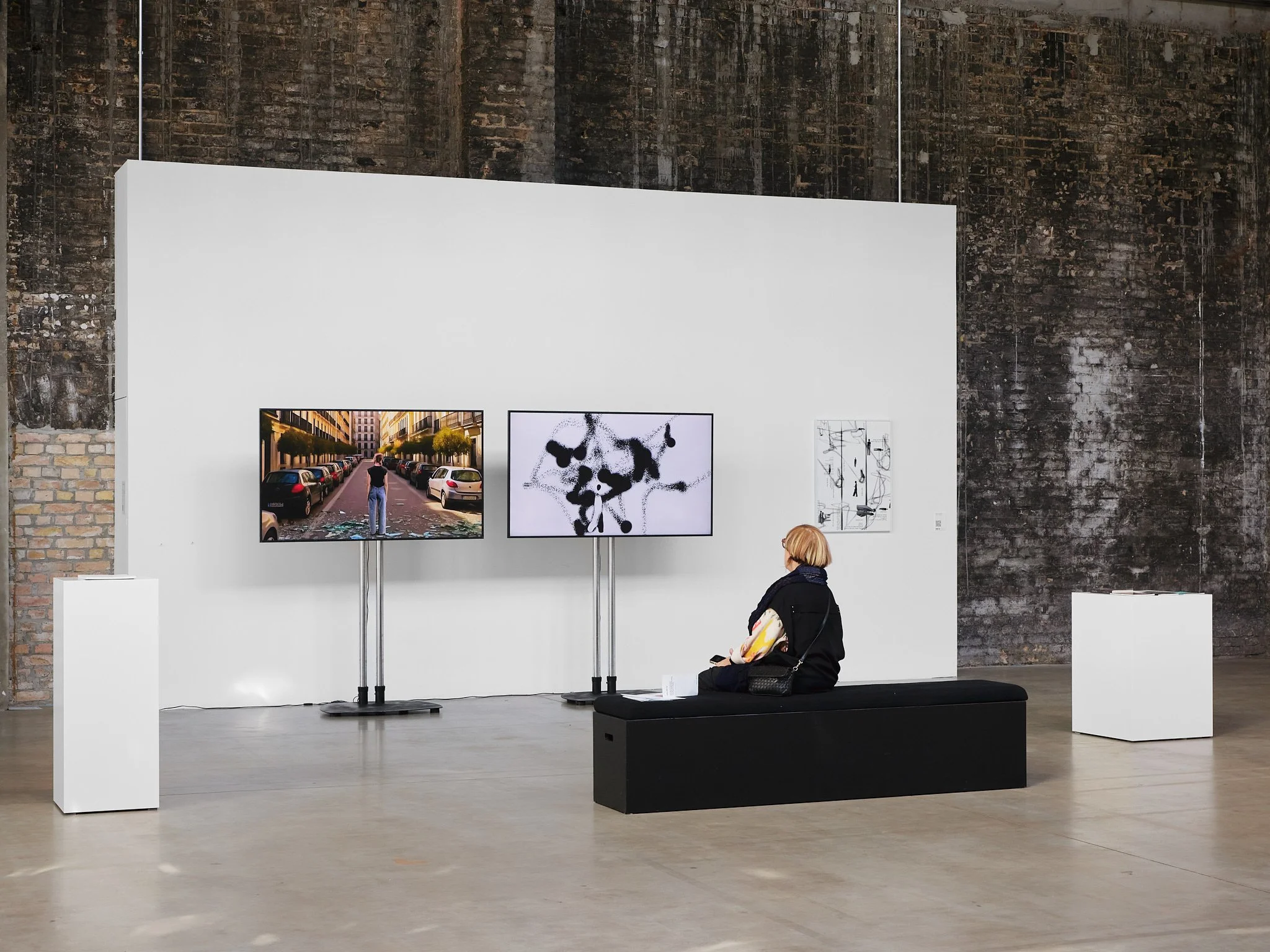 OFFICE IMPART at Hallen 06, Artist: Ana María Caballero, Photo: Joe Clark