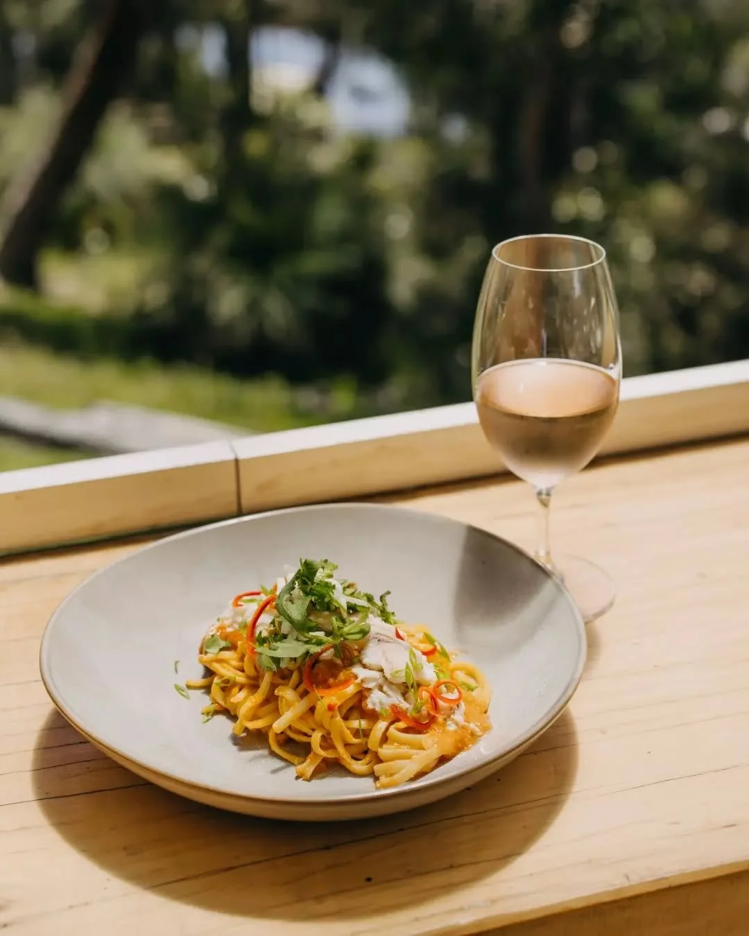 Spice up your day with our Singapore-style Chilli Crab Linguine, fresh bean sprout slaw, and a drizzle of coriander oil, because great food and good vibes go hand in hand. Available from 11:30 am. 🦀✨