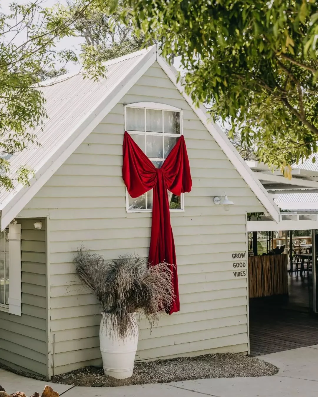 CHRISTMAS FESTIVAL AT MEELUP FARMHOUSE 🎄

Join us on Sunday, 14 December, from 4pm&ndash;8pm for our magical Christmas Festival. Wander the grounds, enjoy live music, browse local market stalls, and indulge in delicious food and drinks. You can even