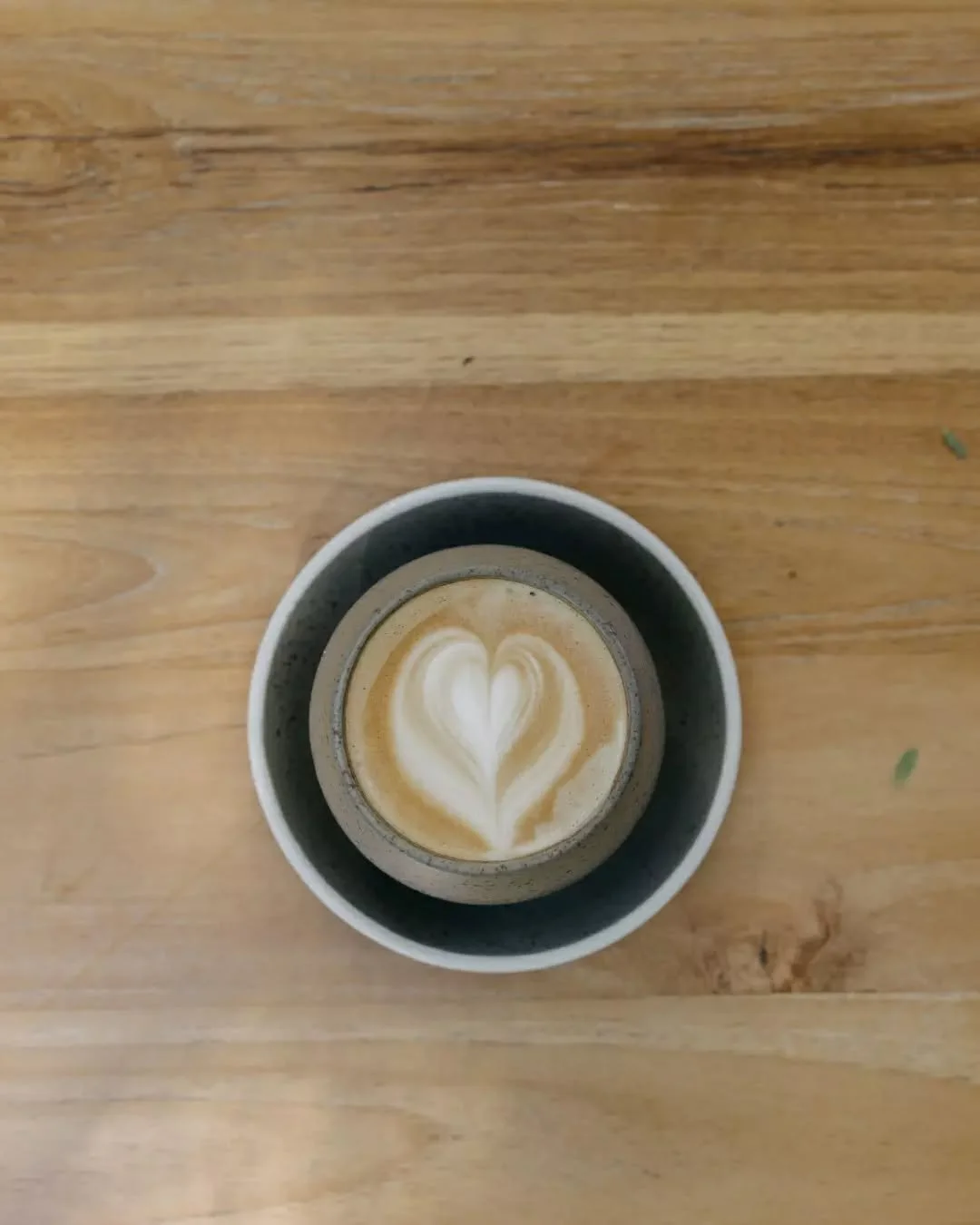 Mornings at the Farmhouse are best with a coffee in hand and a little company from our farmyard friends. A perfect way to make your day a little brighter. We can&rsquo;t wait to welcome you all tomorrow from 9am ☕

Walk-ins welcome or book ahead, lin
