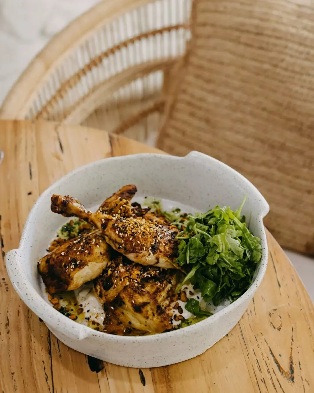 Mondays at the Farmhouse are all about good food and great vibes. Join us for breakfast, lunch or all-day grazing and try our Mount Barker free-range chicken with chermoula, dukkah, tzatziki and coriander oil, available from 11.30am 🐔✨

Join us, lin