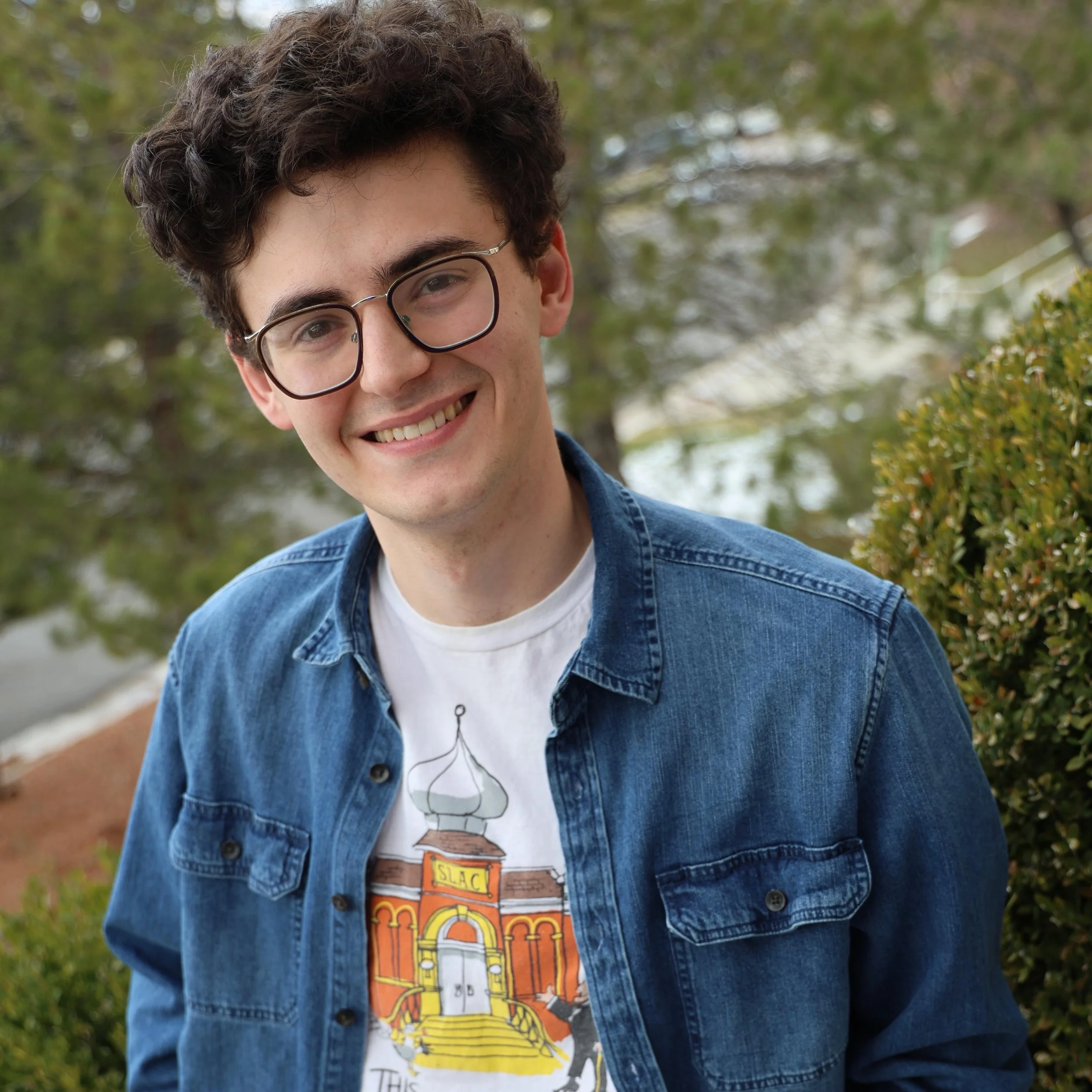 U Film &amp; Media Arts alum Michael Palmer (BA &rsquo;24), who was the 2024 @uofufinearts convocation speaker, was recently featured in @slugmag for his film &ldquo;Some Things That Couples Do,&rdquo; a story which seeks to provide more representati
