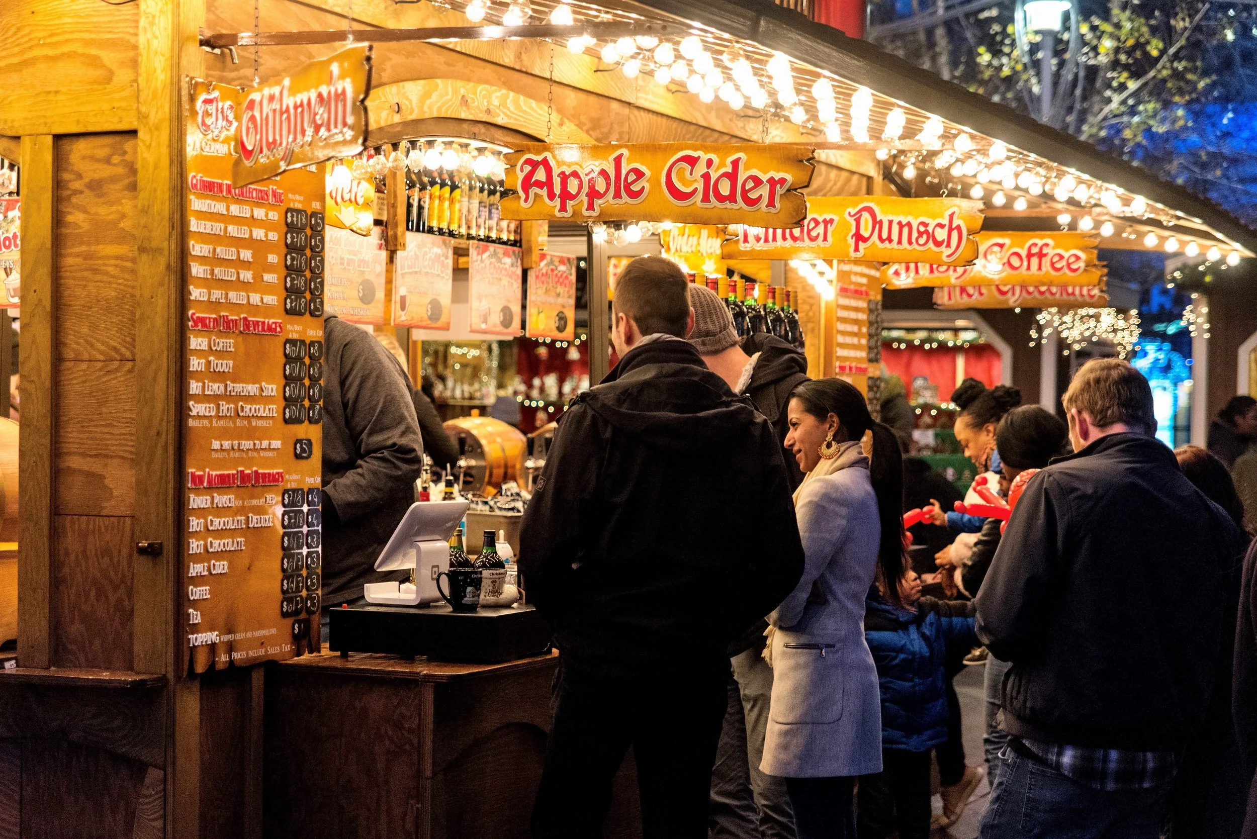 Your Ultimate Trip Planning Guide to the Holiday Season at Baltimore’s Waterfront