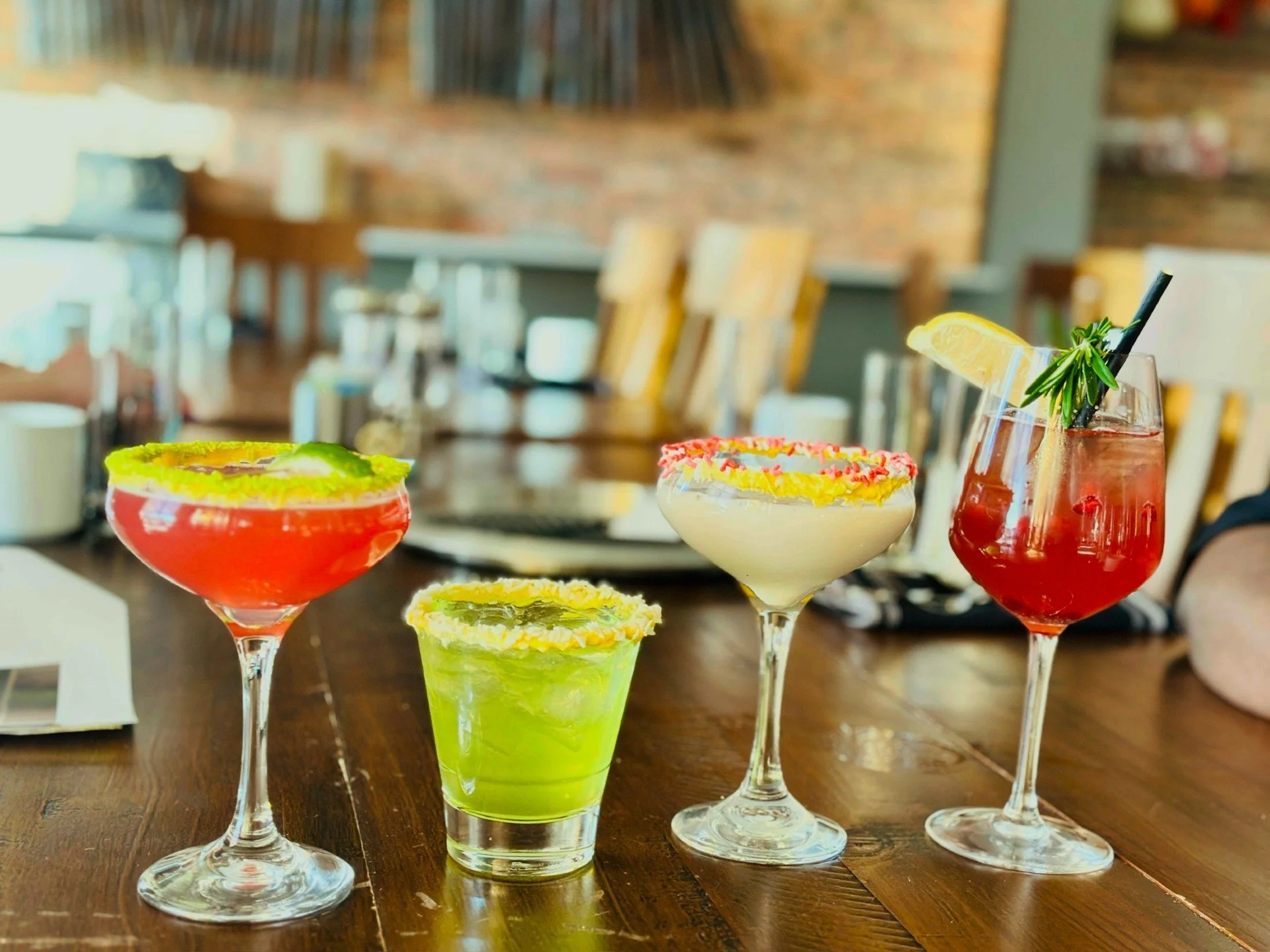 Apropoe's Holiday Pop-Up Bar