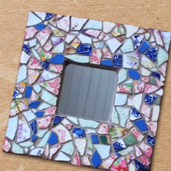 Pique Assiette Mosaic Mirror Workshop at AVAM