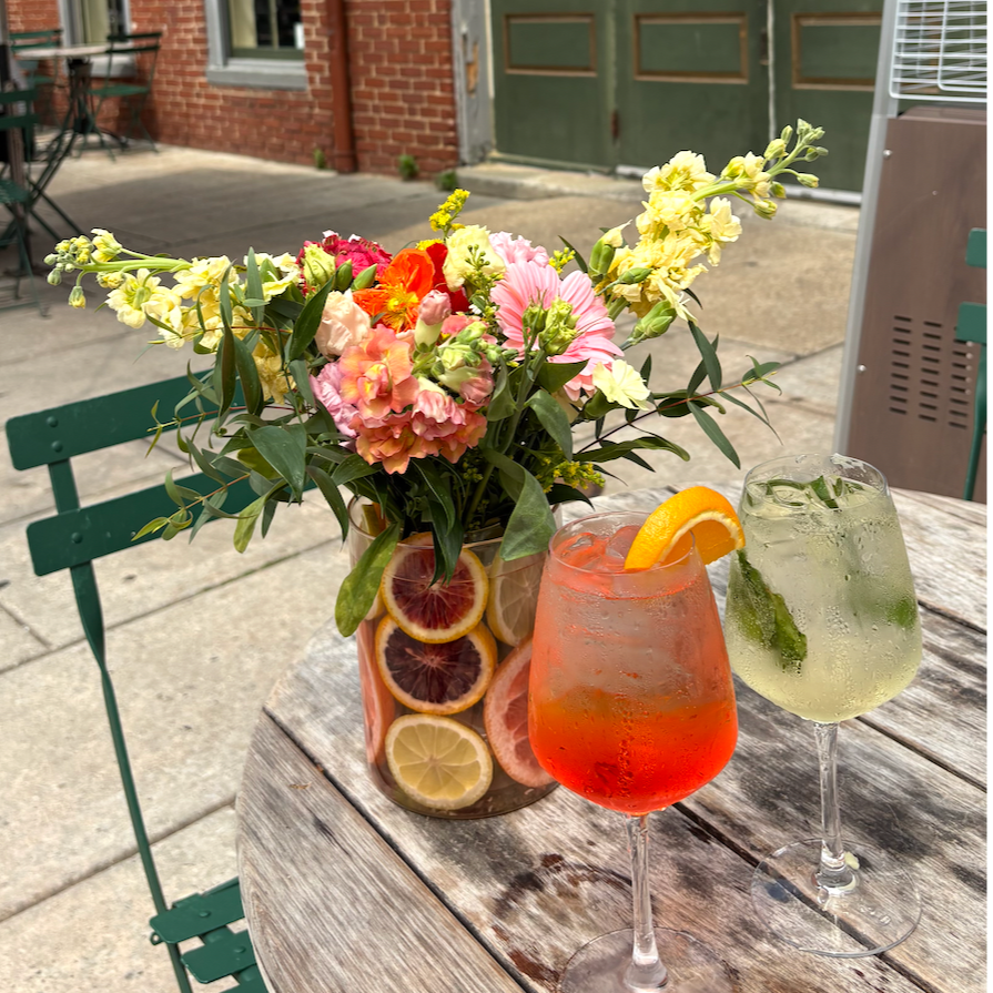 FLORAL WORKSHOP - Sunsets, Spritzes & Citrus Stems Workshop