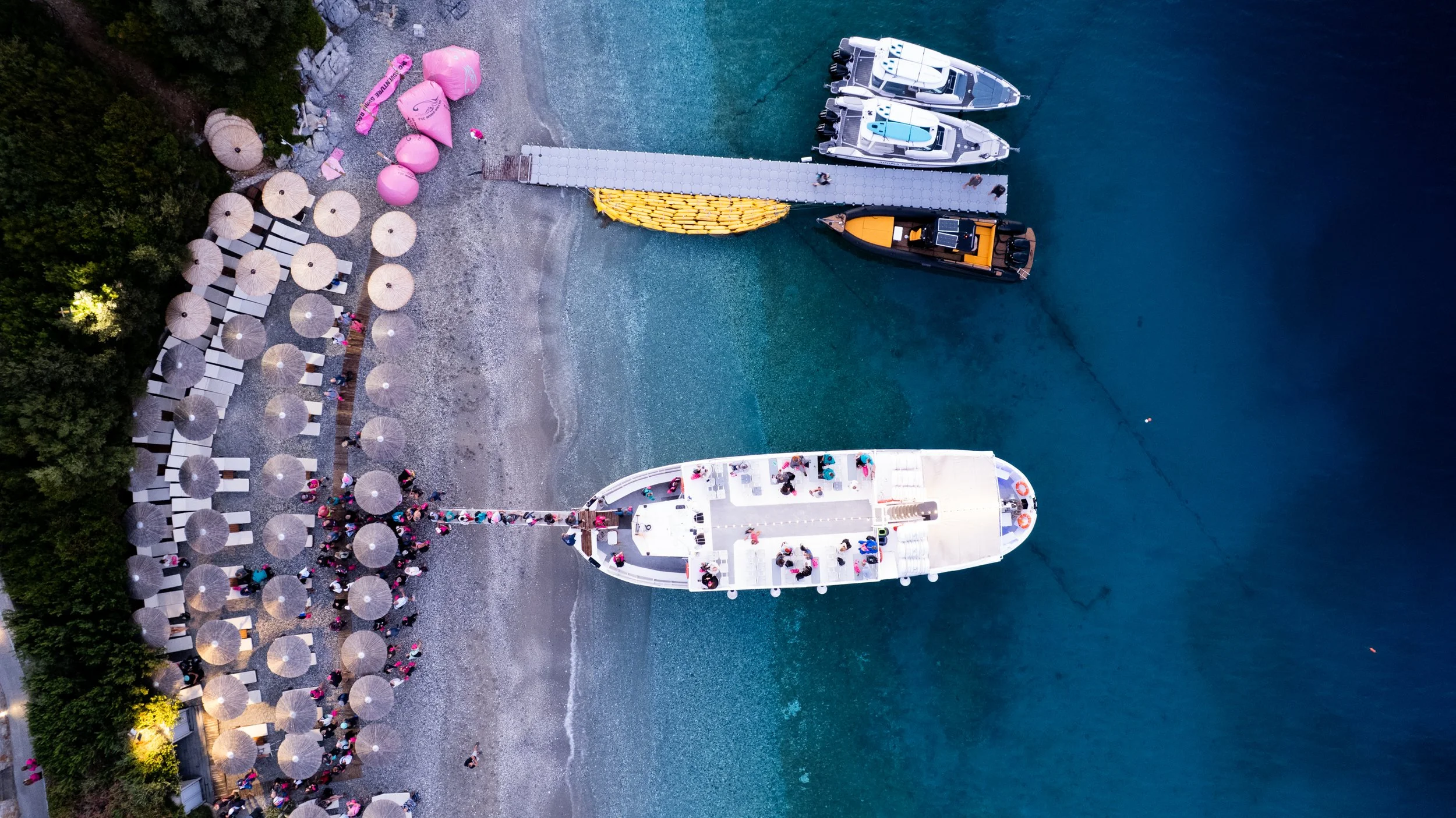 Rasmus Lodenius_UltraSwim333_#9Greece_Day 1_1.jpg