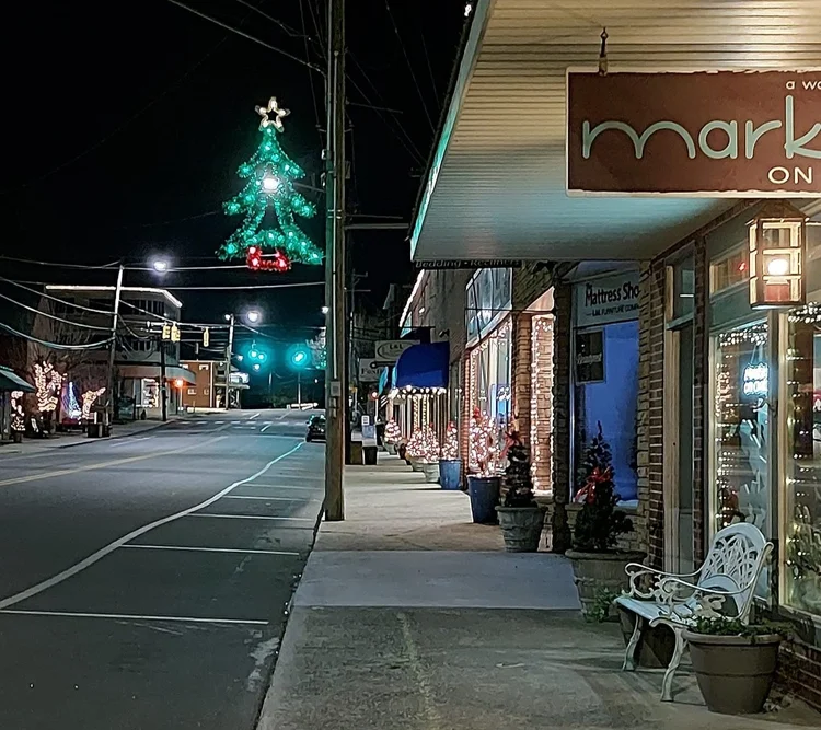 Festivals & Events — Discover Spruce Pine NC