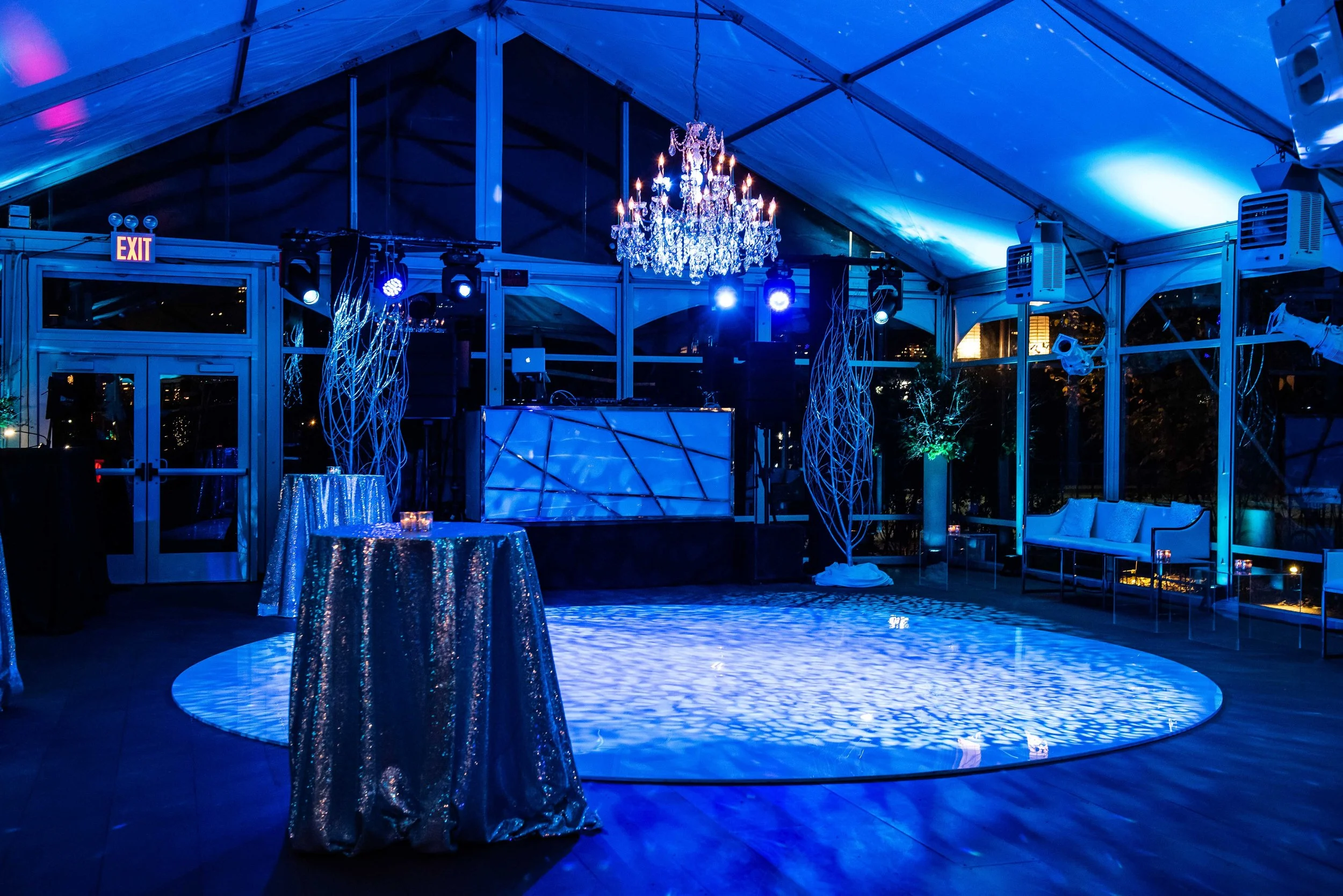AllieHayley_White&Case_DEC2019_jkratochvil_DSC_2968.jpg
