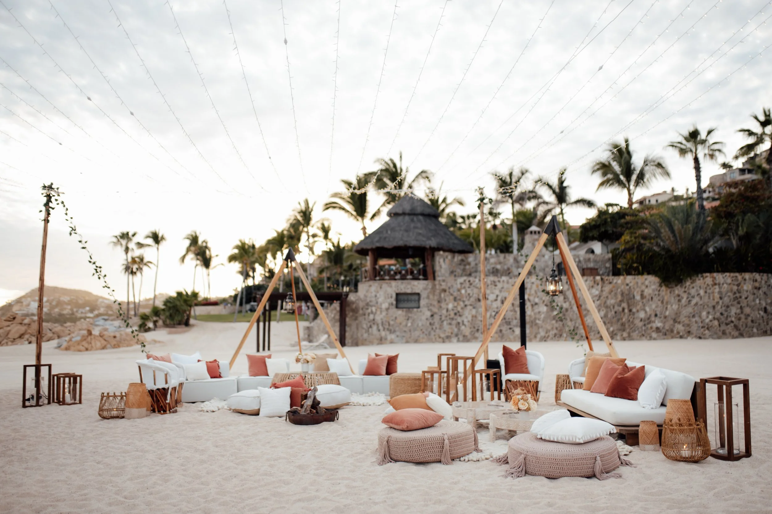 Palmillasetupbirthdaypartybeach:MKD006.jpg
