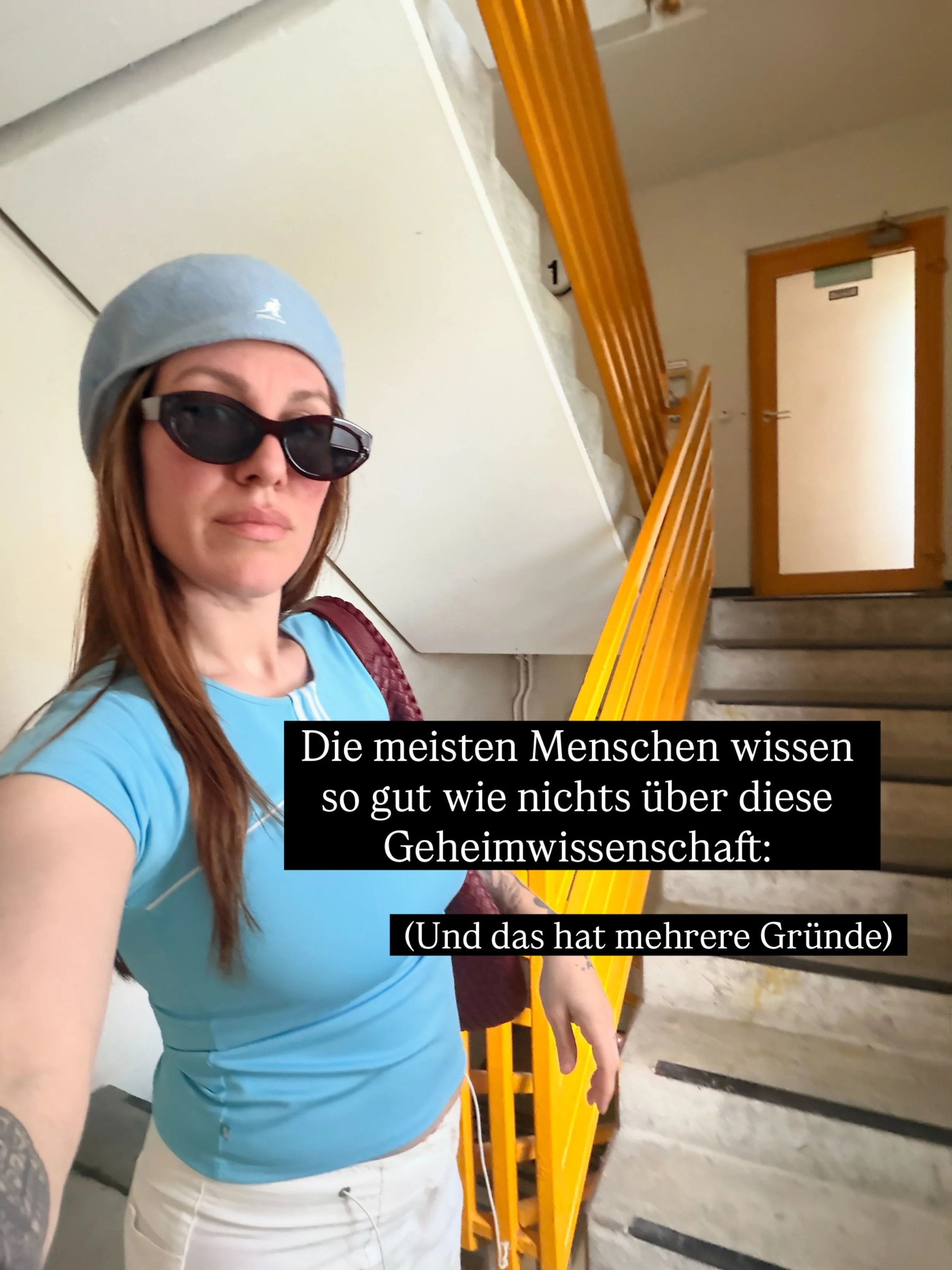 Als ich angefangen habe, Numerologie zu lernen, dachte ich, es geht um Lebenszahlen. Das war aber vielleicht 1 % dessen, was es wirklich zu entdecken gibt.

Die meisten Menschen kennen nur die Spitze des Eisbergs.
Dabei kann Numerologie weit mehr, al