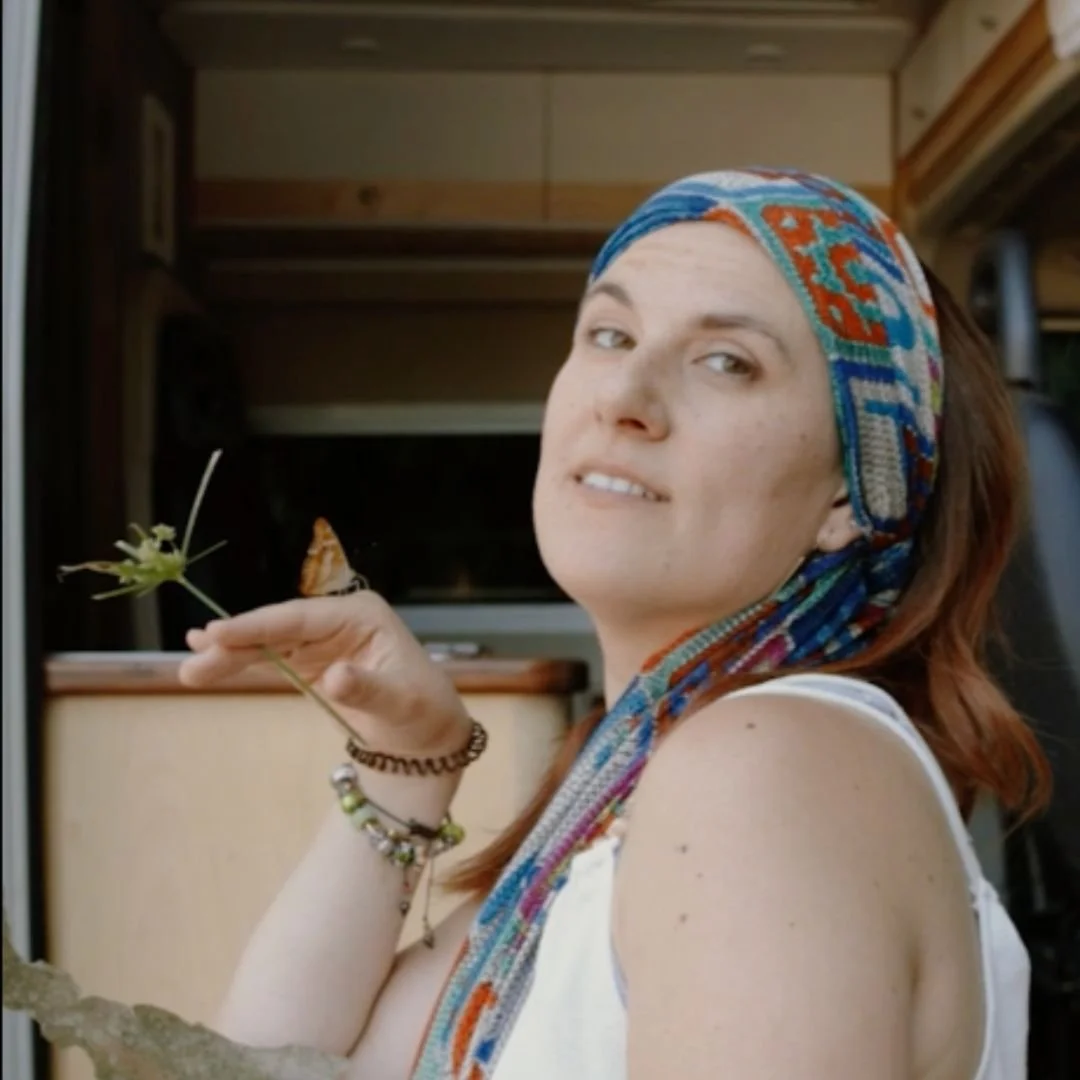 Mari Fluyo.jpg