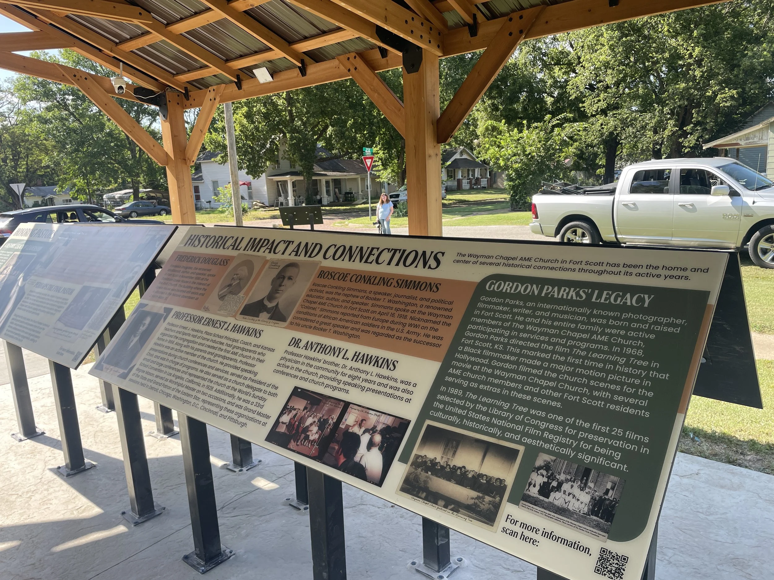 Spectrum Panels | Full-Color Outdoor Interpretive Displays — Lark Signs