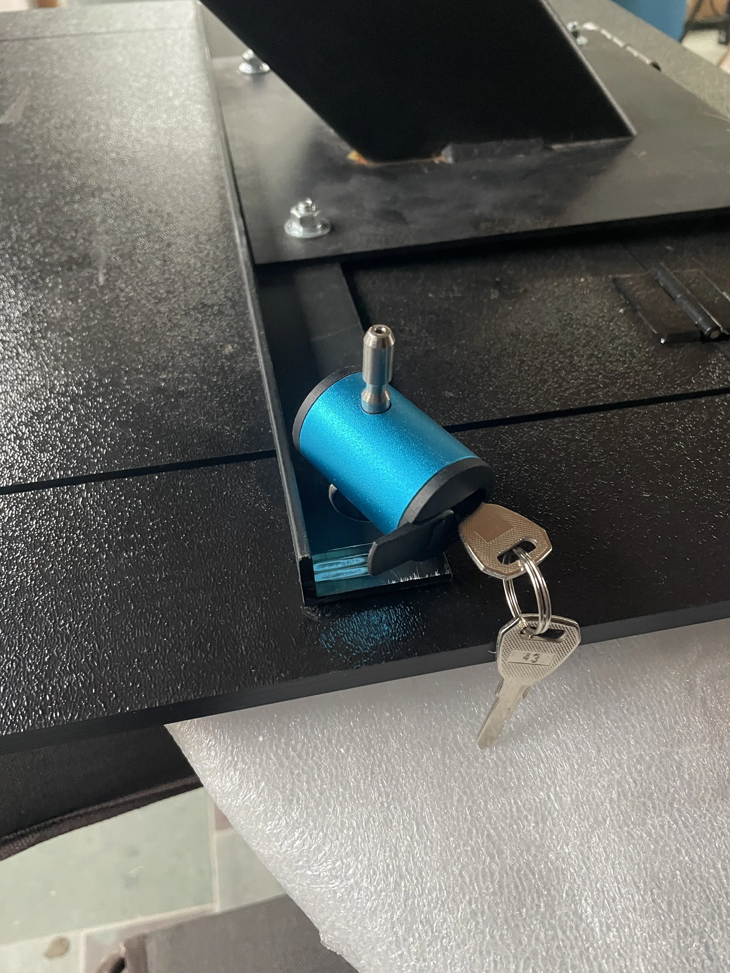 Flip-It Lock (2).JPG