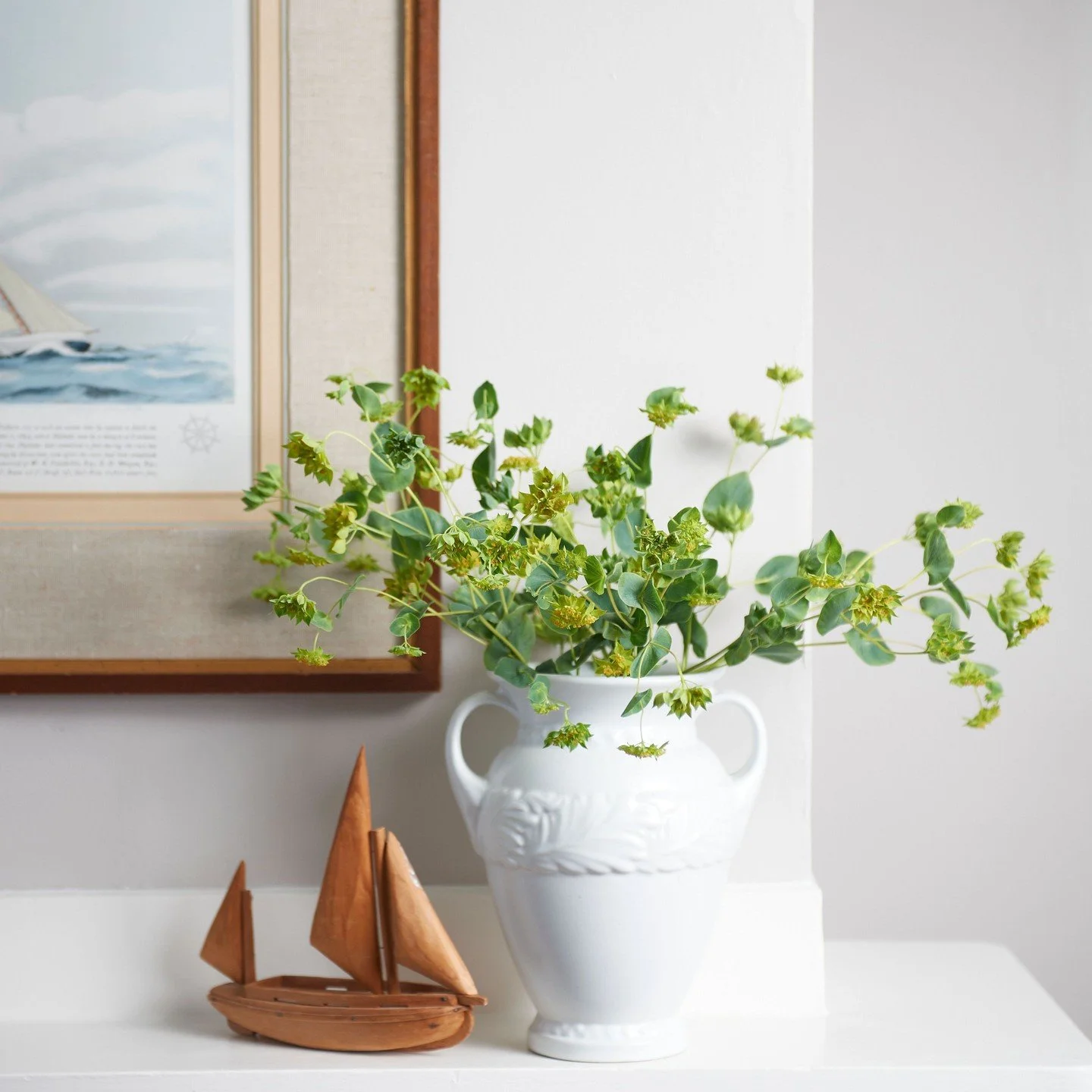 Flooded with natural light and anchored by an elegant four-poster bed, Room 2 features nautical details, a sweet writing desk, and the perfect combination of elegance and comfort. Join us!