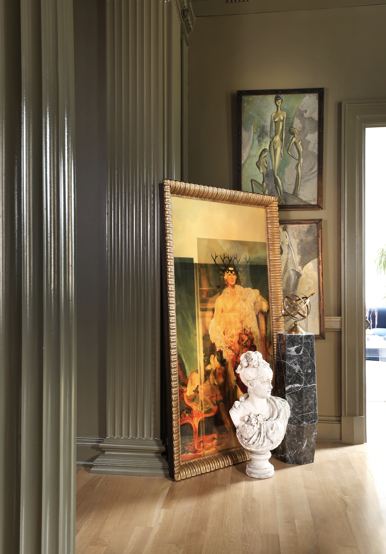 Mondi, luxury design, gallery wall, art, statement art, foyer, lounge, residential interior design, luxury interior design, Chicago, Denver, Modern
