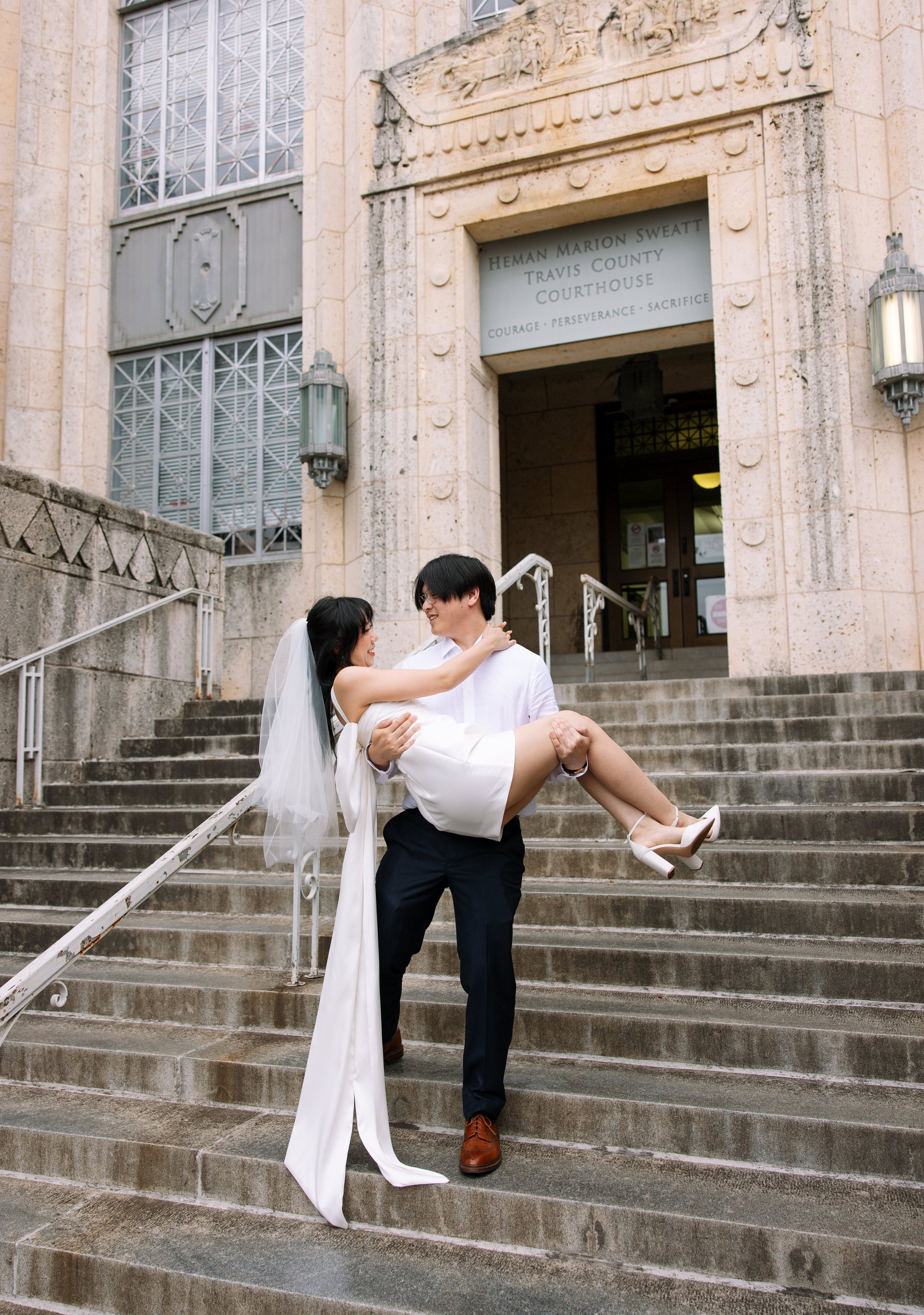 Austin Courthouse Elopement