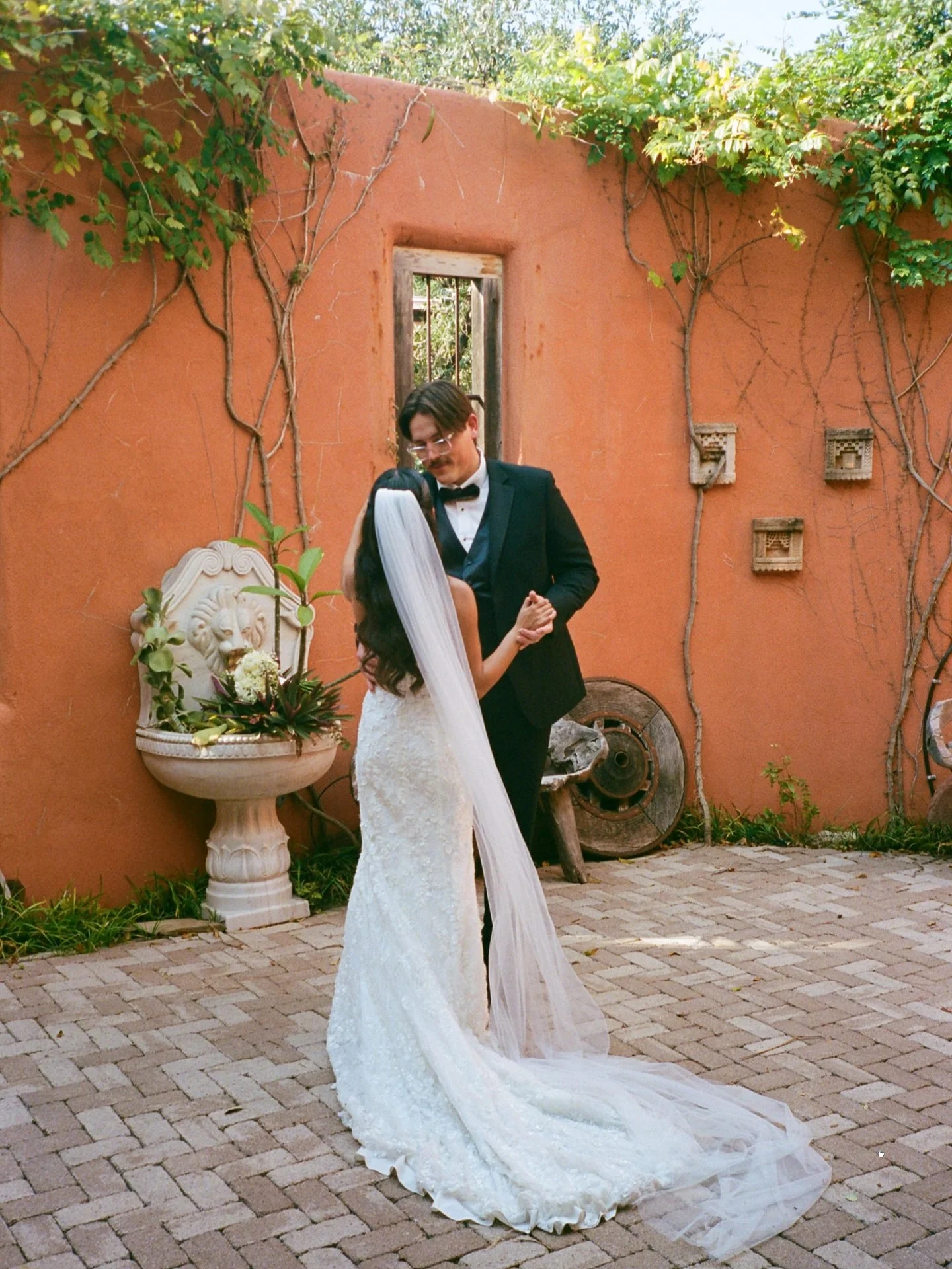 Leah + John on film at Chapel Dulcinea 🎞️✨

Austin Wedding Photographer, Weddings on Film, Wedding Film Photography, Documentary Wedding Photography, Austin Wedding, Austin Wedding Venue