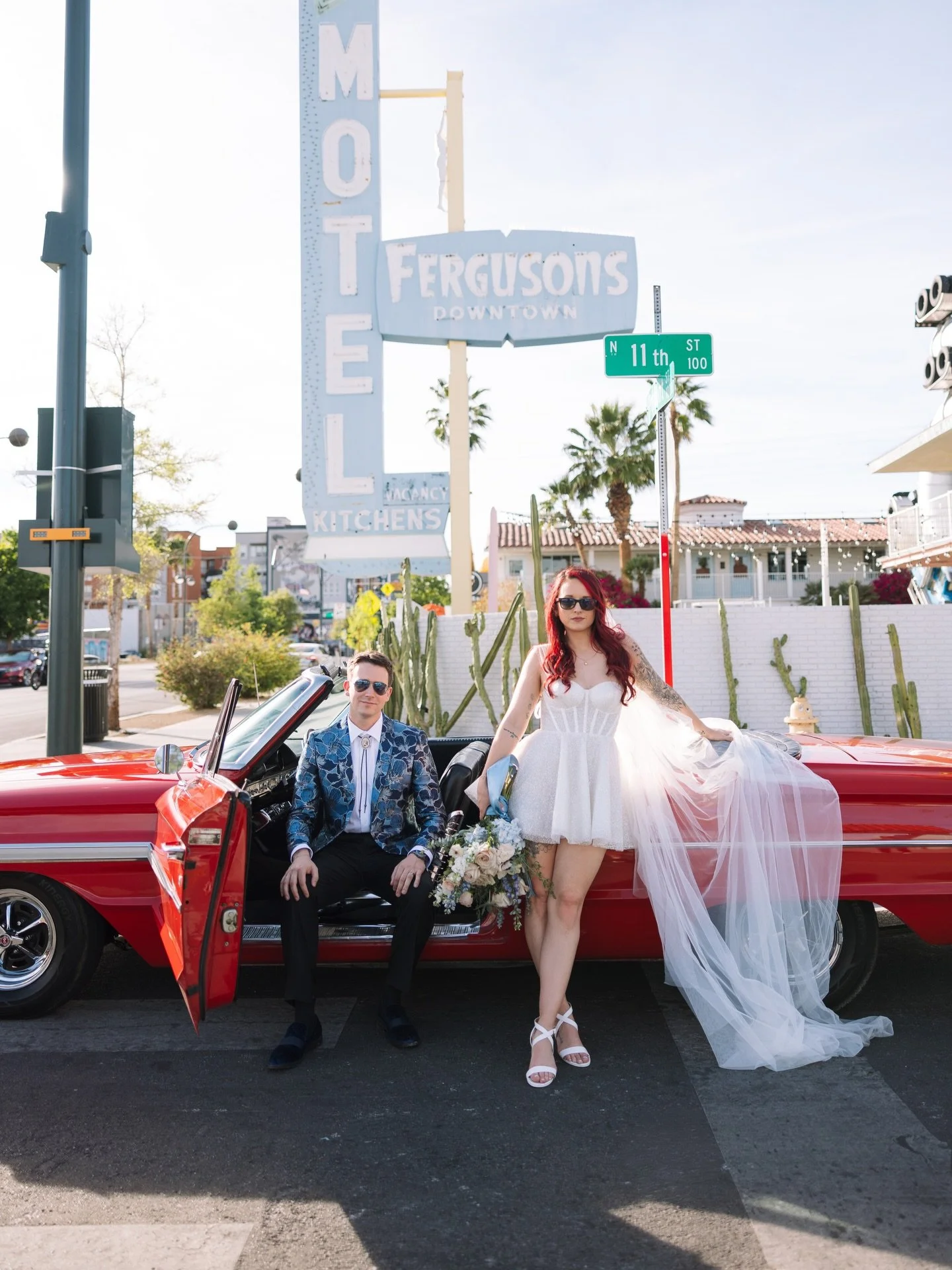 Amber + Casey in Las Vegas!! 🎰✨ What a fun weekend getting to hang with these two and check out all of their favorite spots❤️&zwj;🔥 Lots more coming soon 🎲✨

Las Vegas Wedding Photographer, Las Vegas Wedding, Documentary Wedding Photographer, Las 