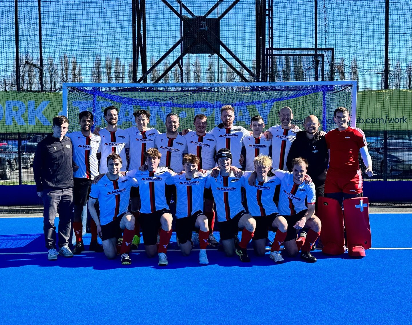 Cup Final Bound 🏆

M2s travelled down to Nottingham Hockey Centre on Sunday for their T2 Semi Final v Beeston 2s.

70 minutes, 2 yellows, 1 goal and plenty of gritty defending, the boys held strong for a 1-0 win to book their place in the final on t