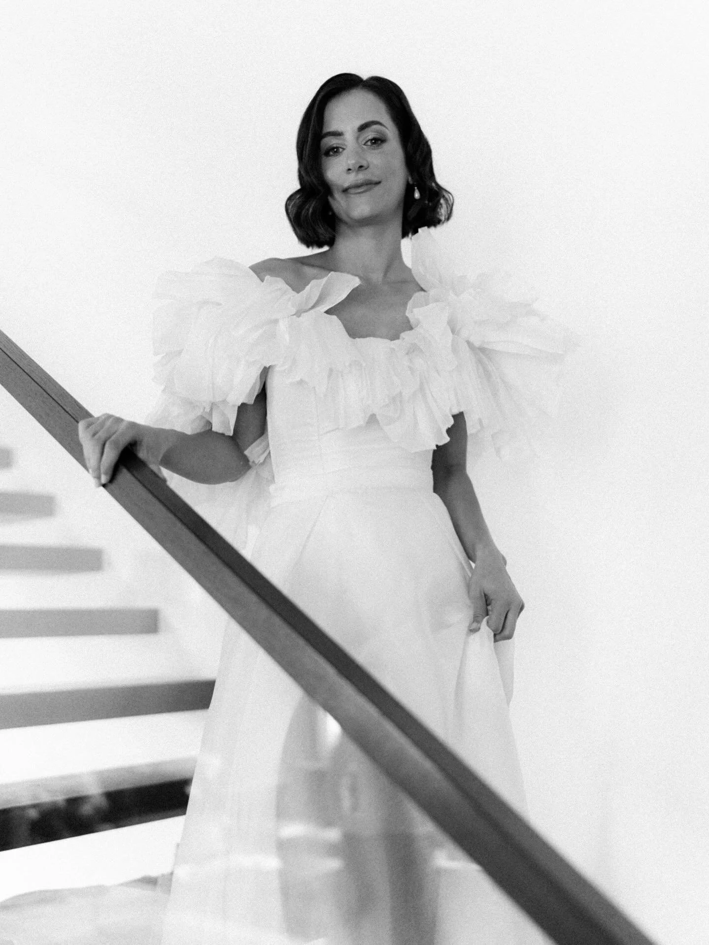 Getting Ready with Shany &amp; Paul 🤍

Flowers: @blickfangwedding 
Sweettable: @zuckerzirkus 
Styling: @sarahcarina_beauty 
Dress: @orsibakacsbridal 
Location: @steirerschloessl