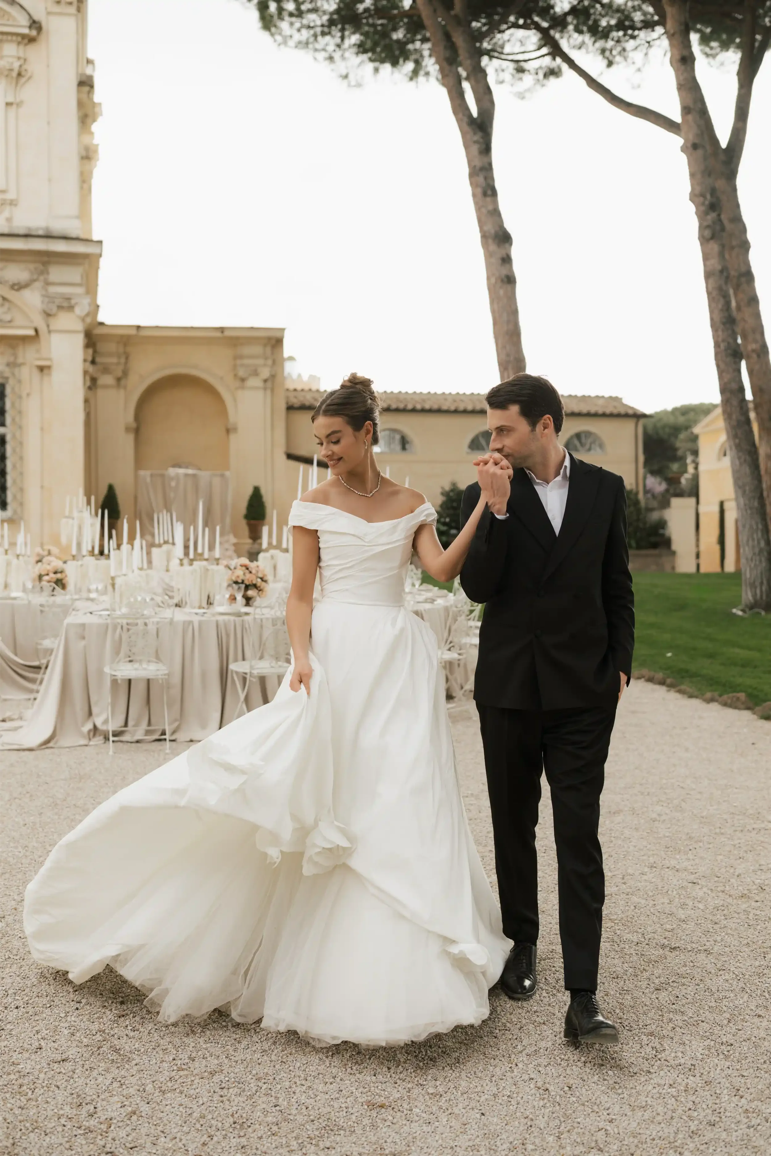 the most beautiful wedding venues in Italy: Couple getting married at Villa Aurelia, Rome