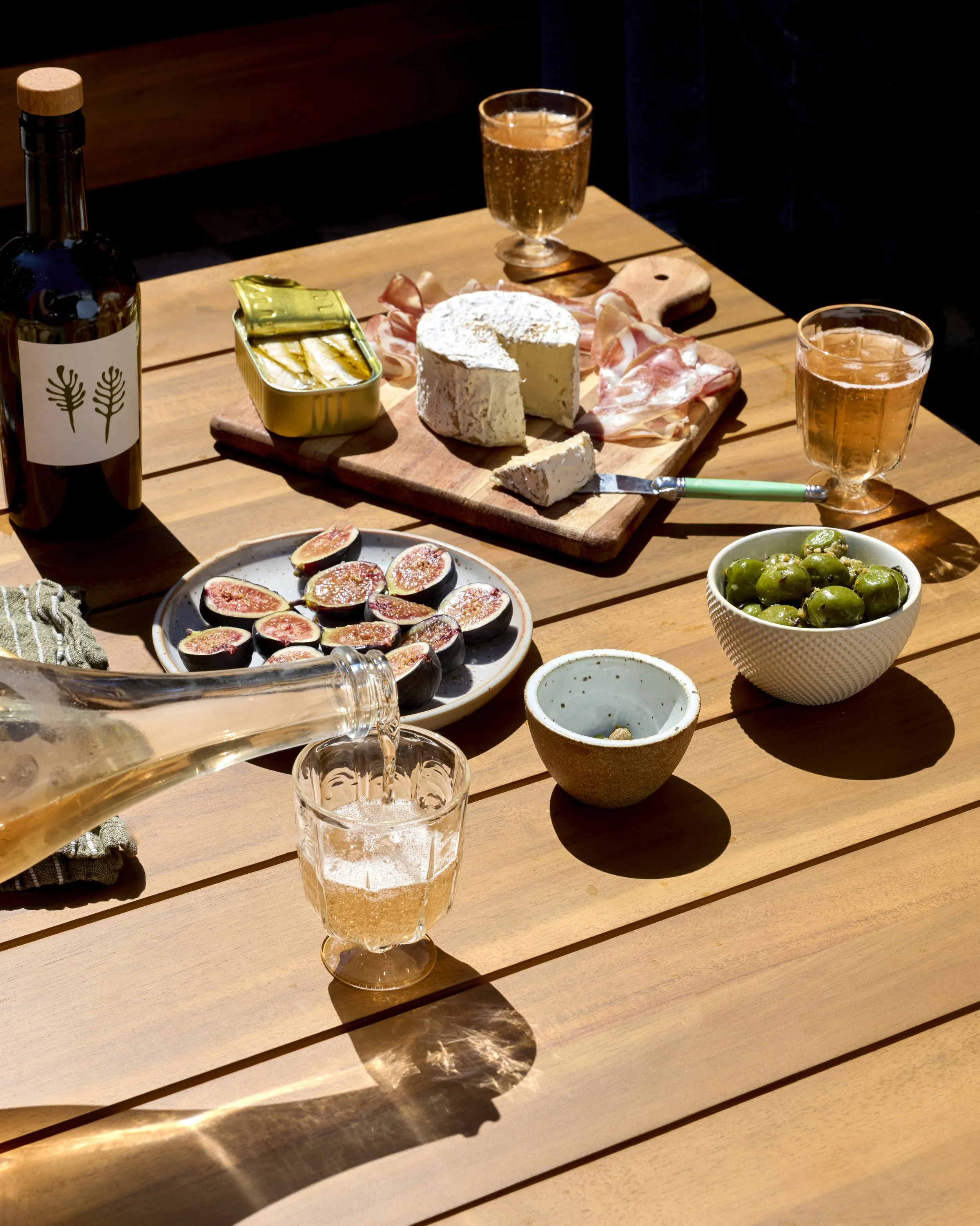 Coffee_Table_48679.jpg