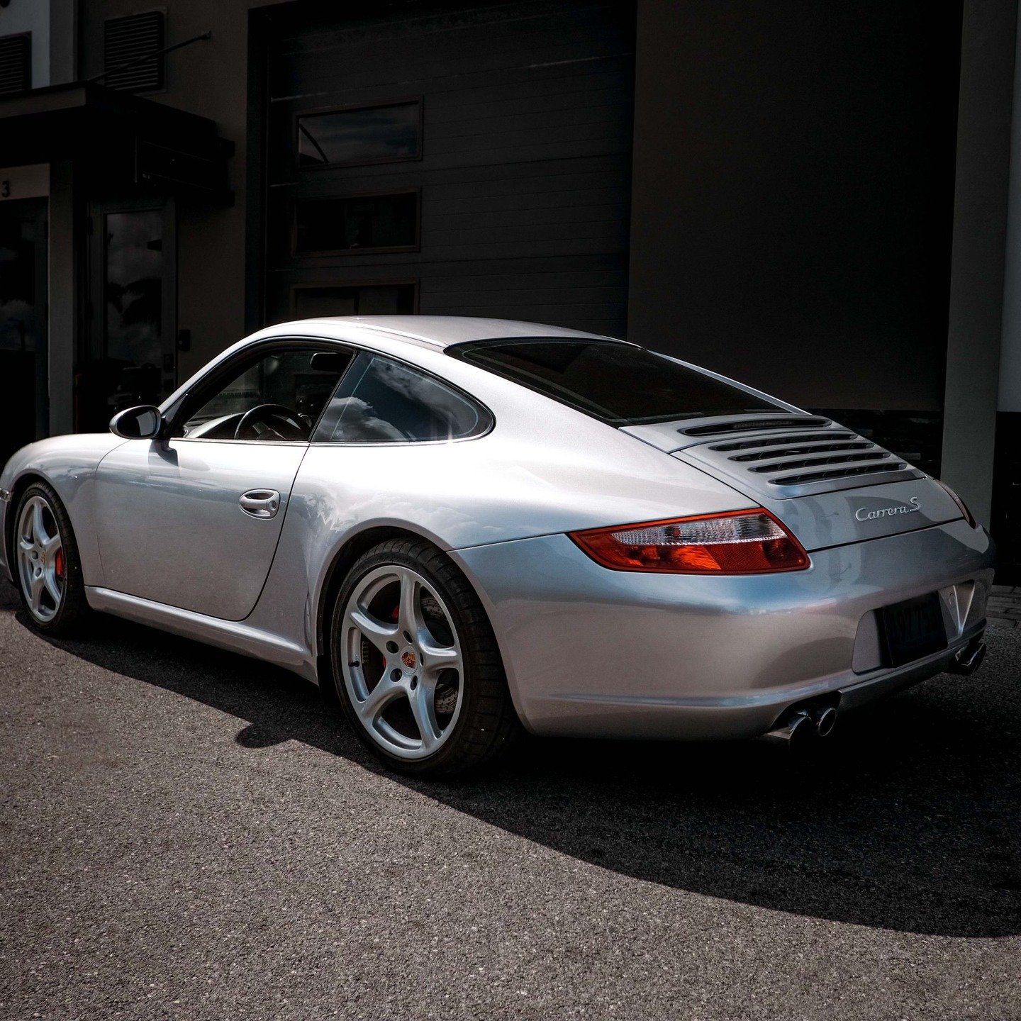 EXPERTLY PAINTED 2005 PORSCHE 911 CARRERA S | When it comes to premium automotive paint we stand alone. Our state of the art paint facility ensures quality, longevity and consistency.
Drop us a msg on (345) 929-6983
#premiumpaint #ceramiccoating #