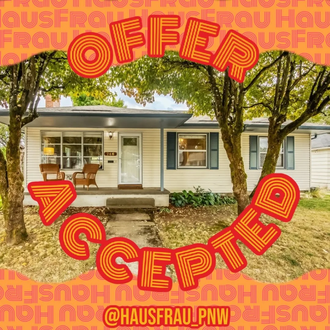 Was a productive holiday 🦃 so excited for my out of state buyers 🥰🥰🥰 They snatched up a cutie pie this week! On to inspections
