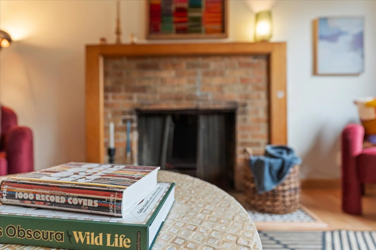 Three Top Tips for Buying Your First Mid-Century Modern Home