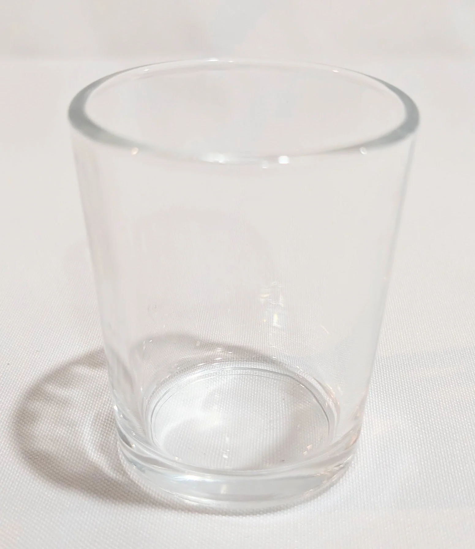 Votive tea light holder, clear glass. Size 2-1/2" tall, qty 15