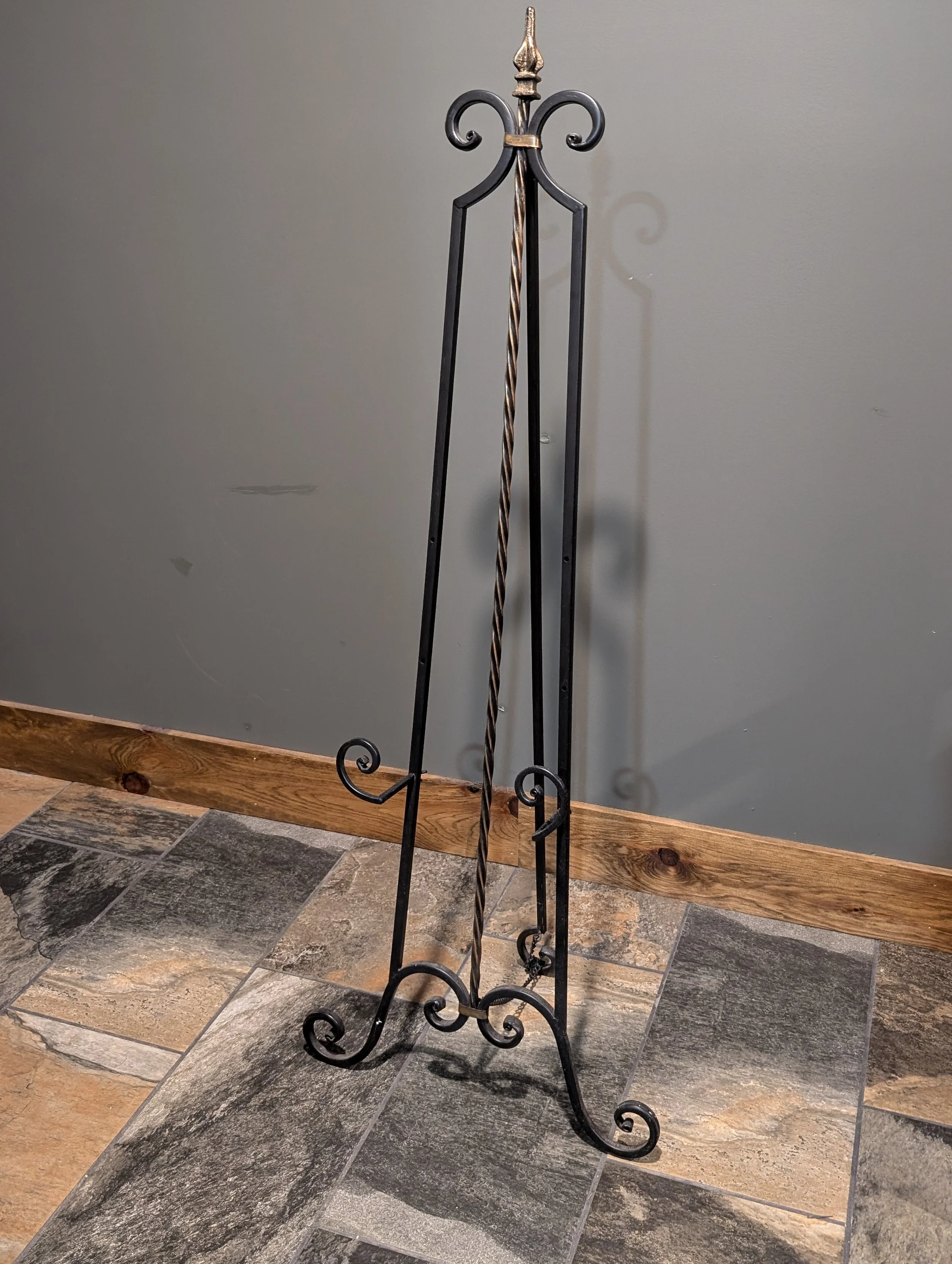 Decorative metal easel, size 52" tall
