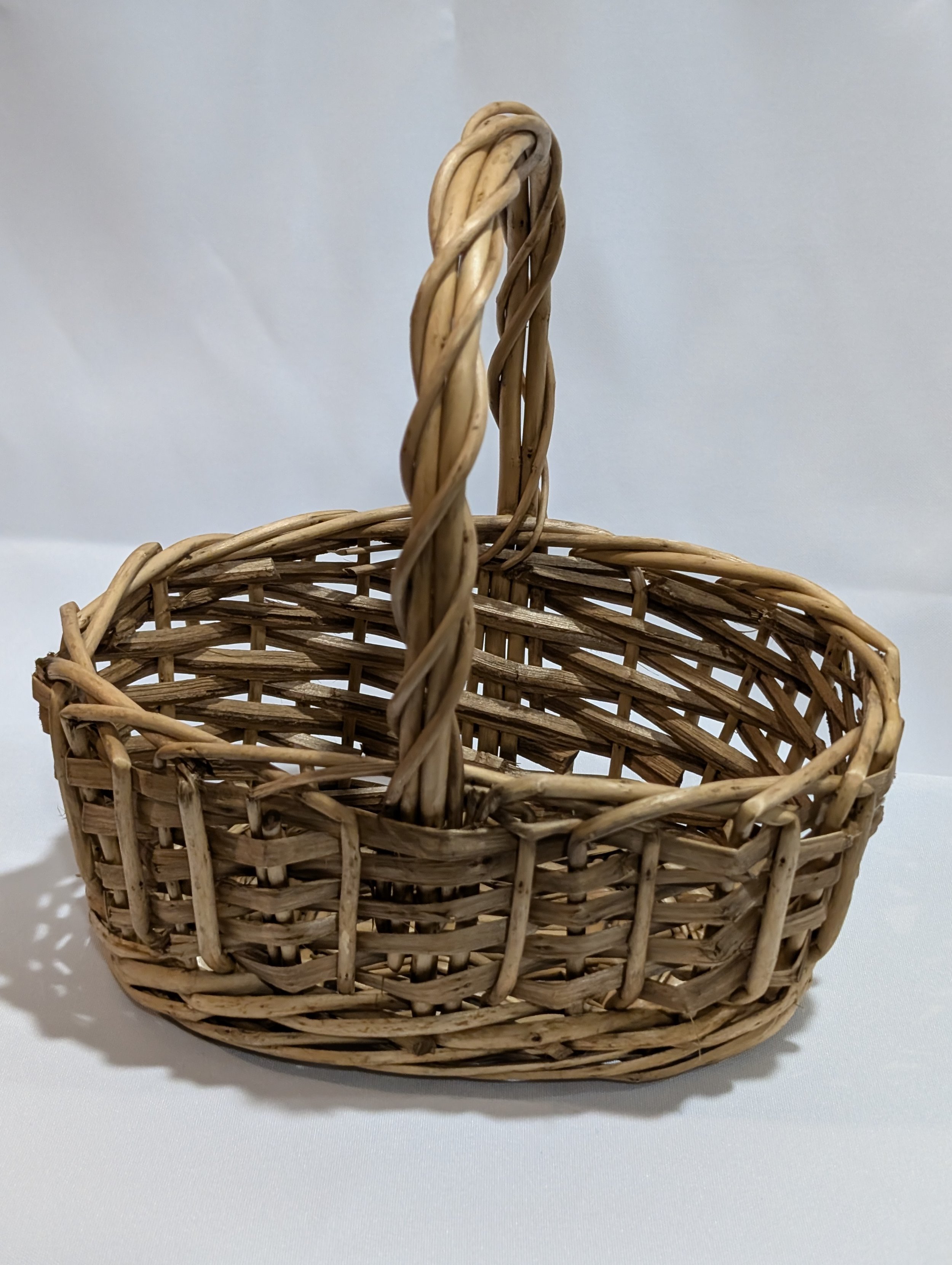 Small basket, qty 1