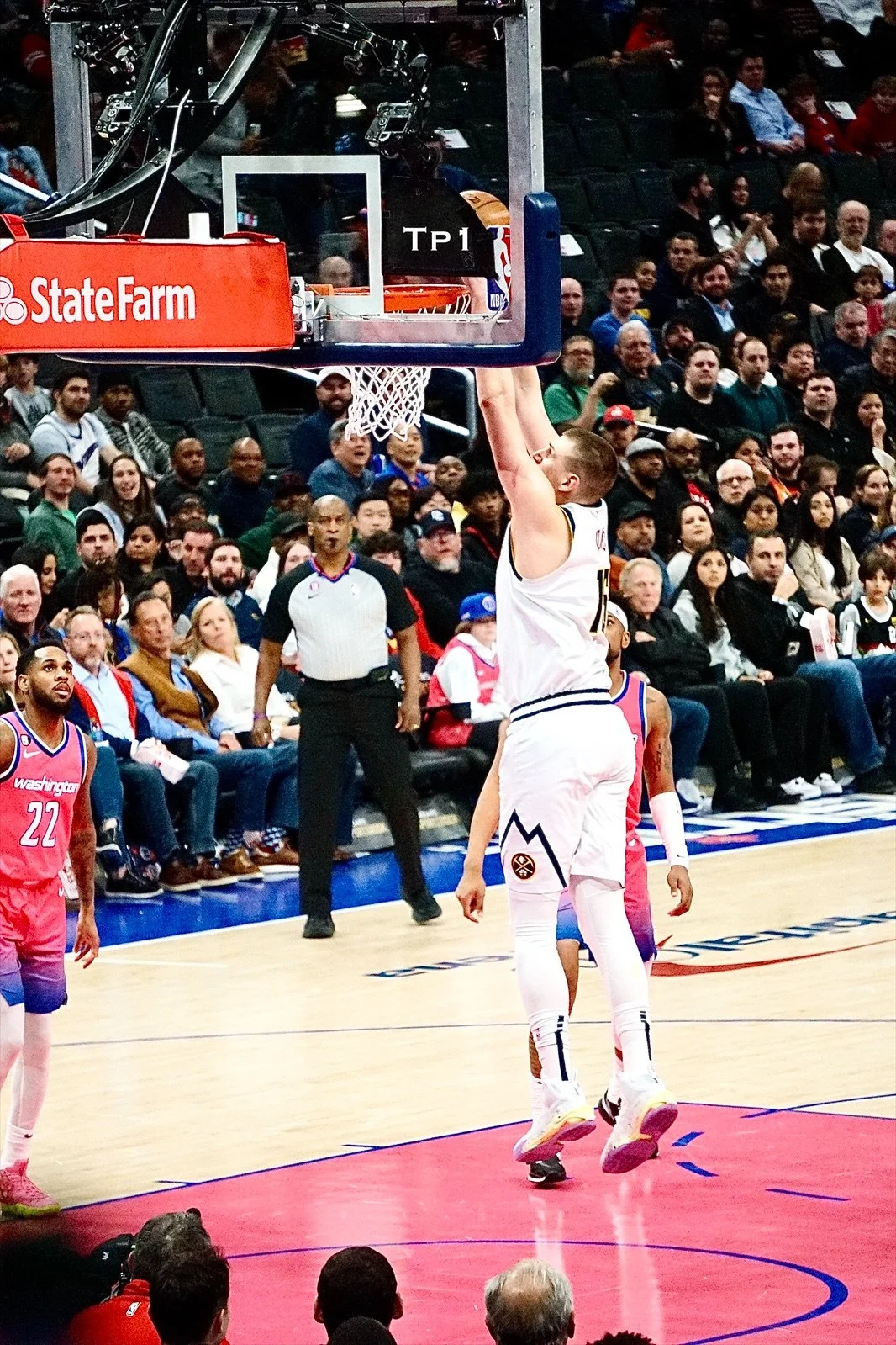 Nuggets Illustrate Tale of Two Halfs in Win over Wizards.