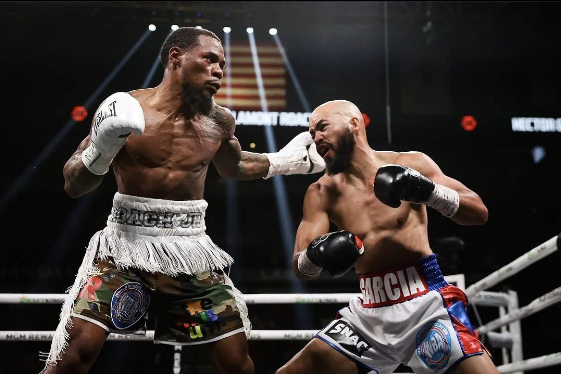 Lamont Roach Jr wins WBA Jr.Lightweight World Title over Hector Luis Garcia