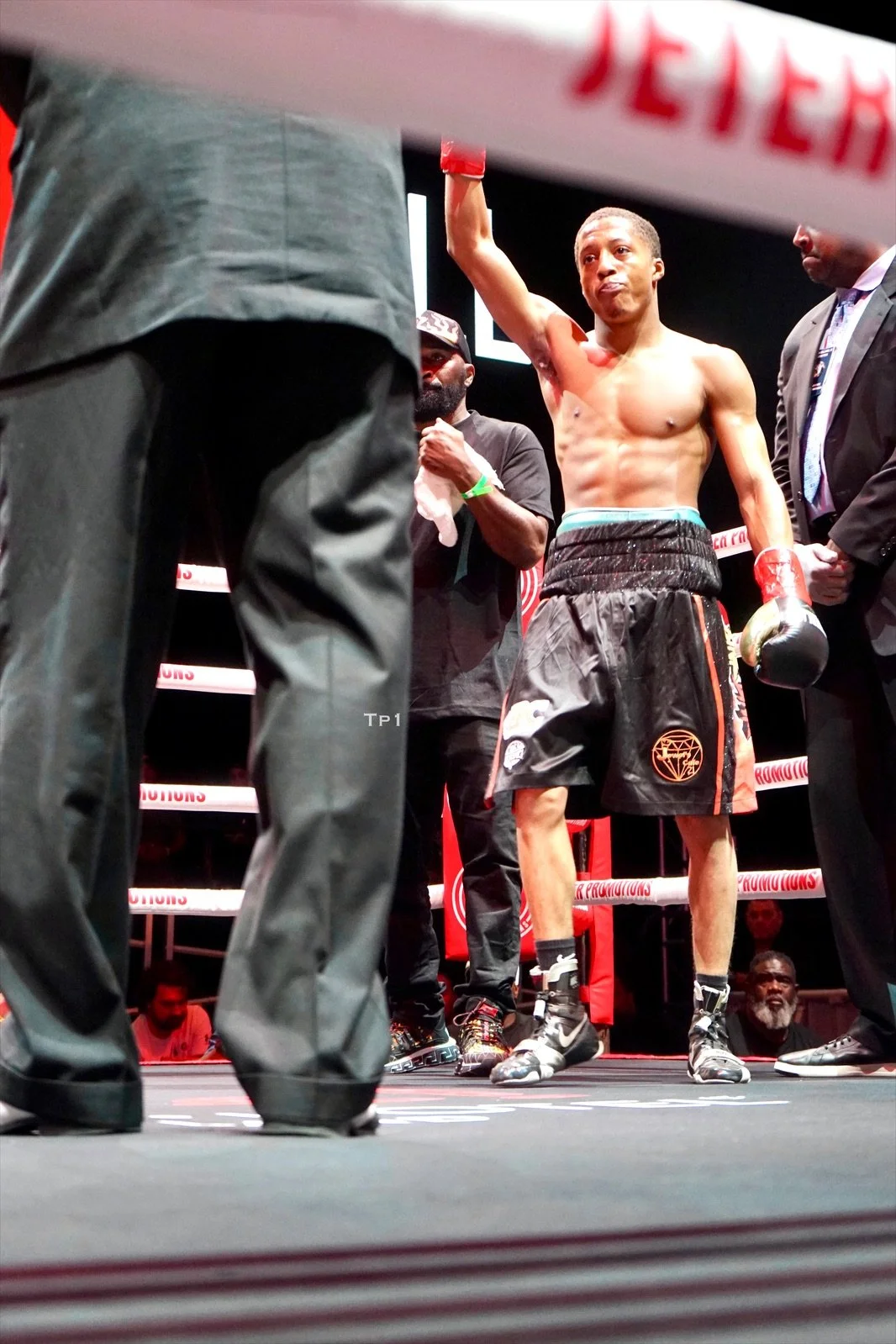 Holmes Jr to headline Davis Boxing Promotion card at ESA Arena in D.C.