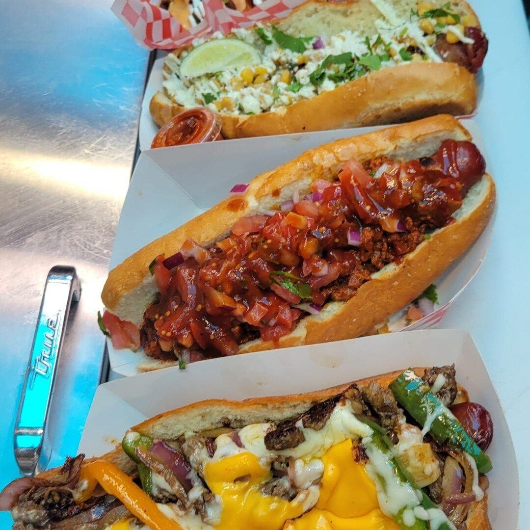 The NorCal Food Truck Association welcomes the Buns Only food truck! Where tacos meet buns, they serve hot dogs with a twist and delicious smash burgers to Sonoma County. Thank you, @bunsonlysr, for being a delicious and supportive member of our comm