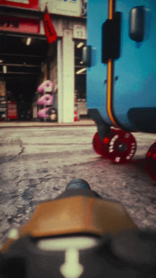 BLUE_PIT_9.16-ezgif.com-optimize (1).gif
